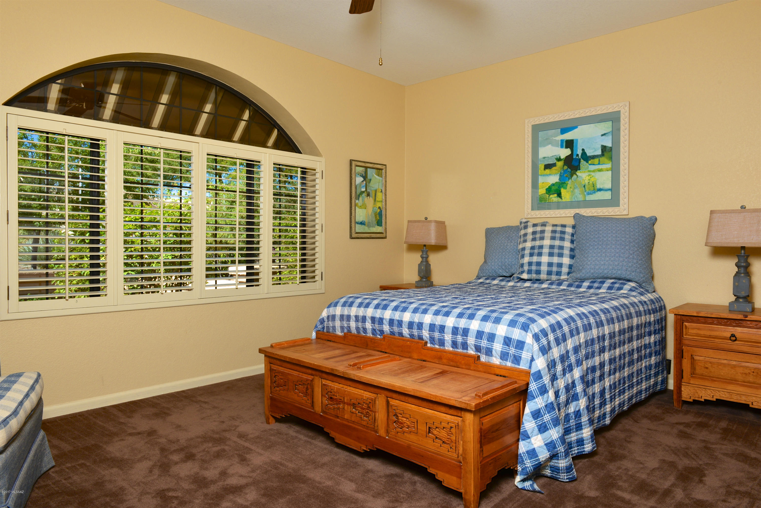 37067 S Rock Crest Drive