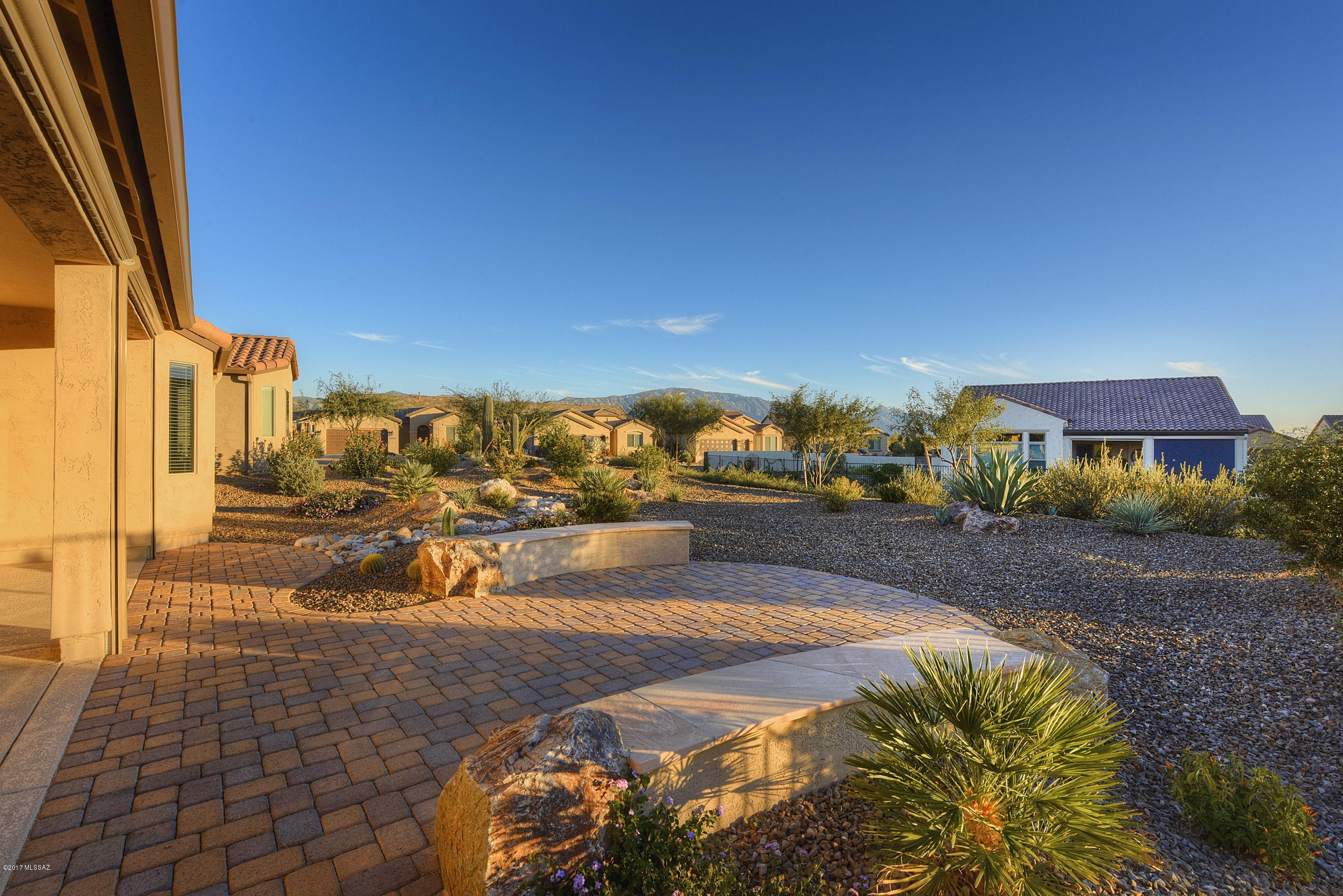 61393 E Happy Jack Trail