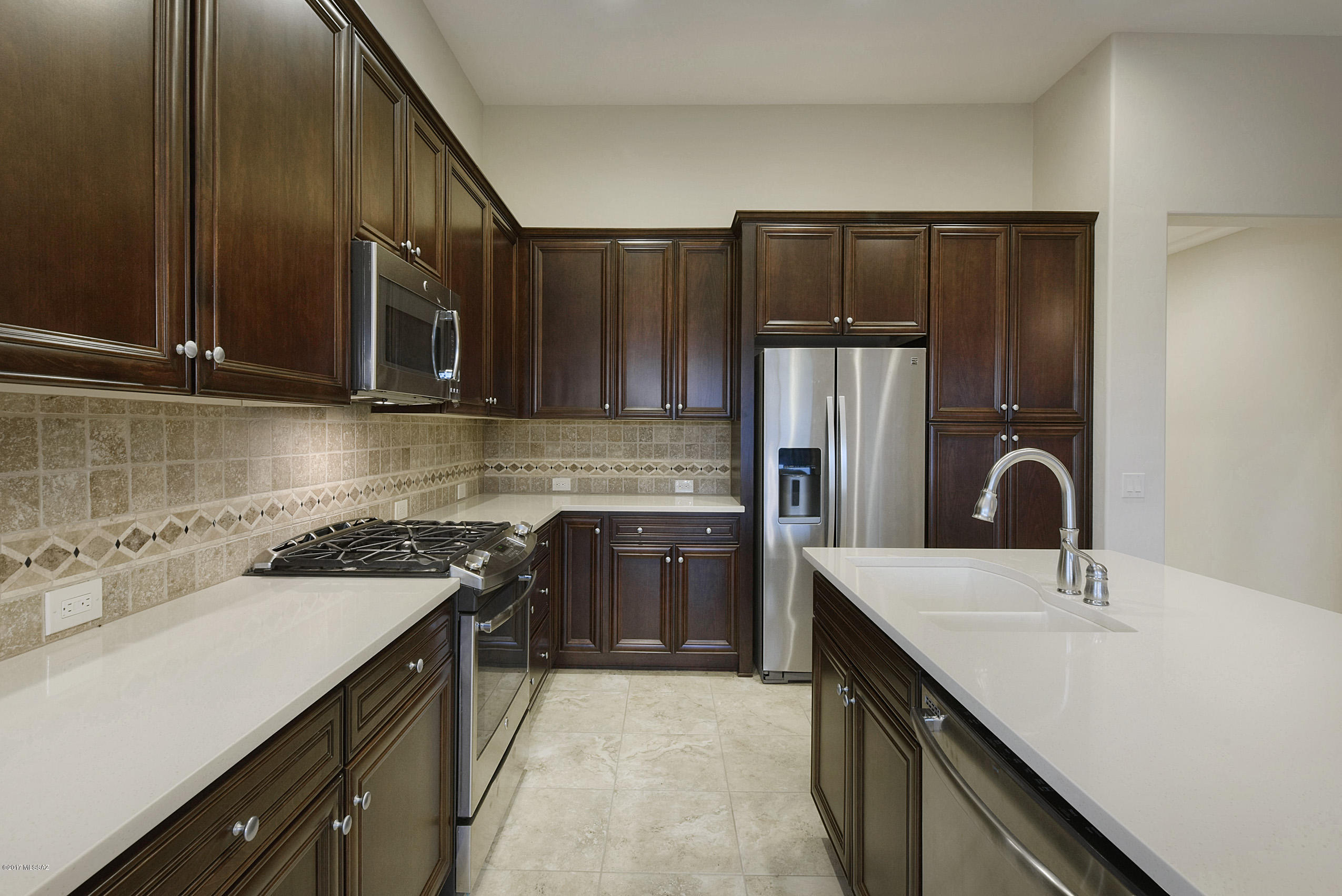 61393 E Happy Jack Trail