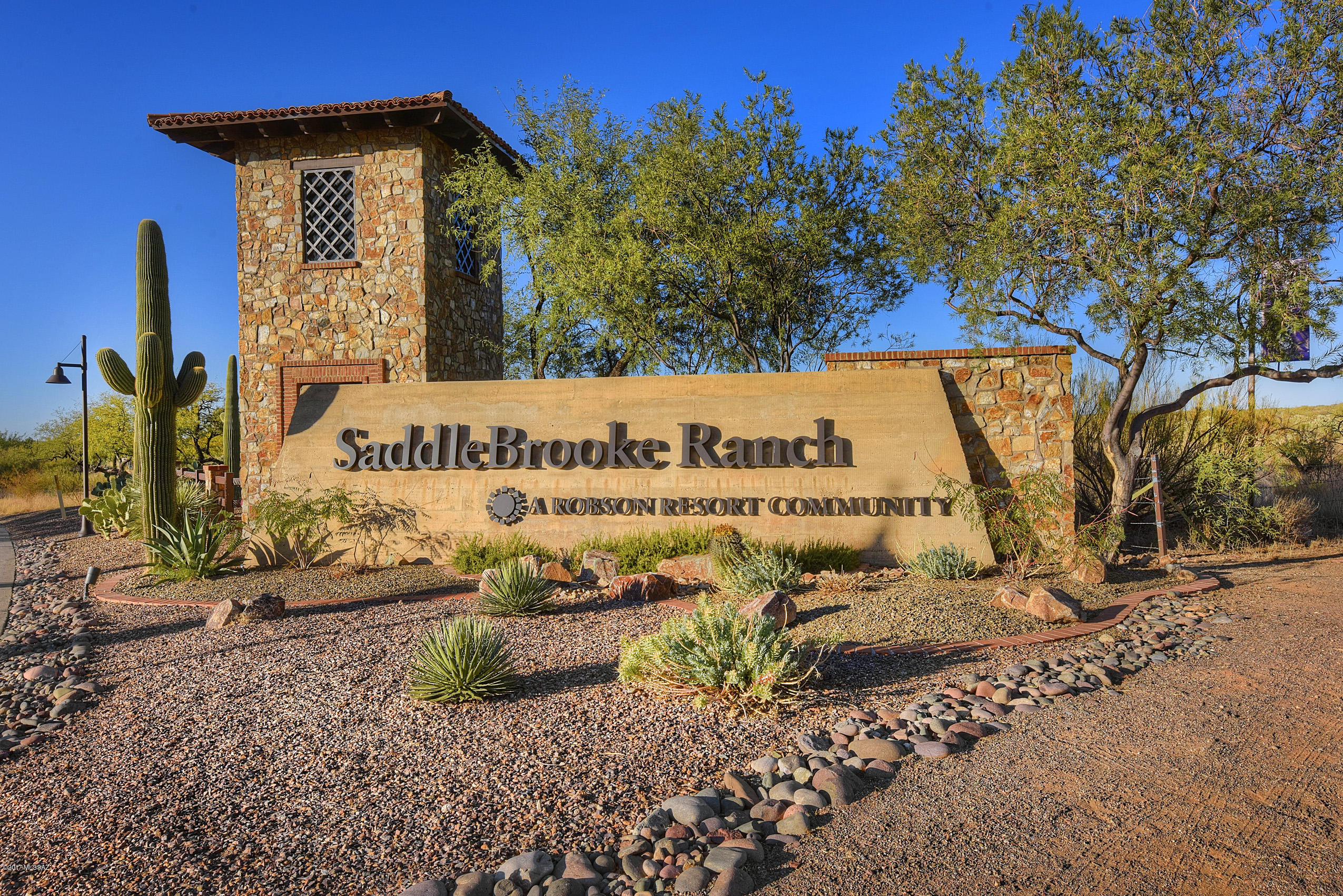 61393 E Happy Jack Trail