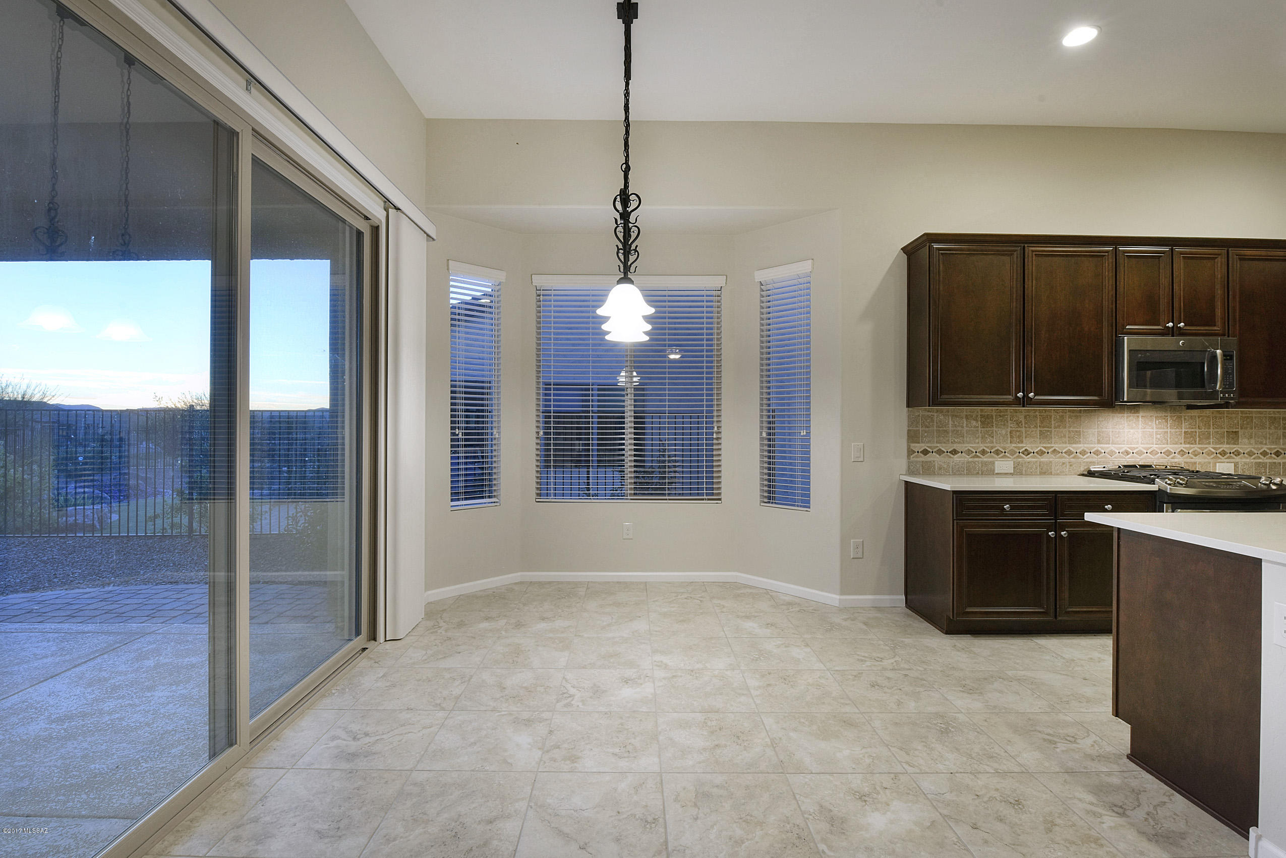 61393 E Happy Jack Trail