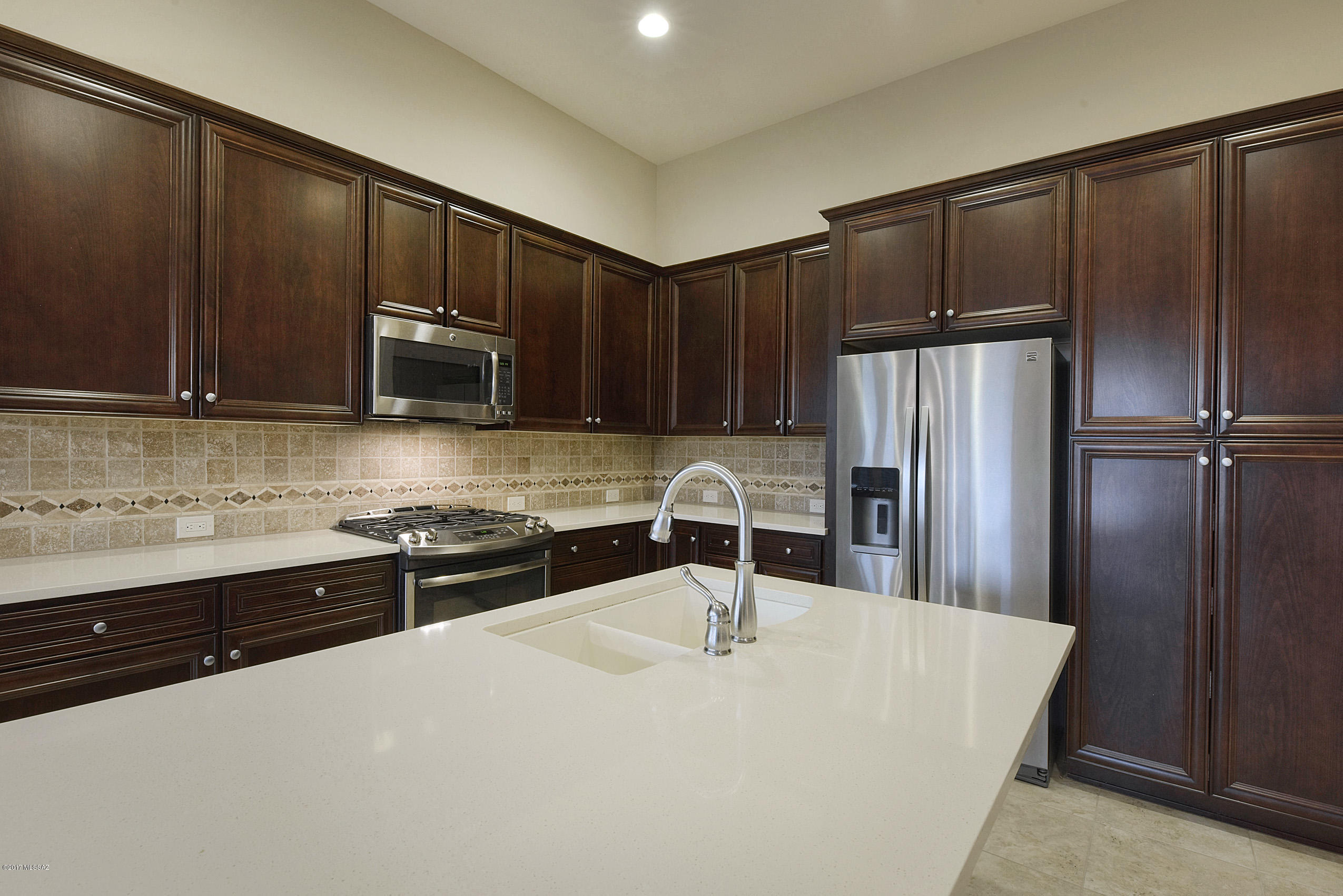 61393 E Happy Jack Trail