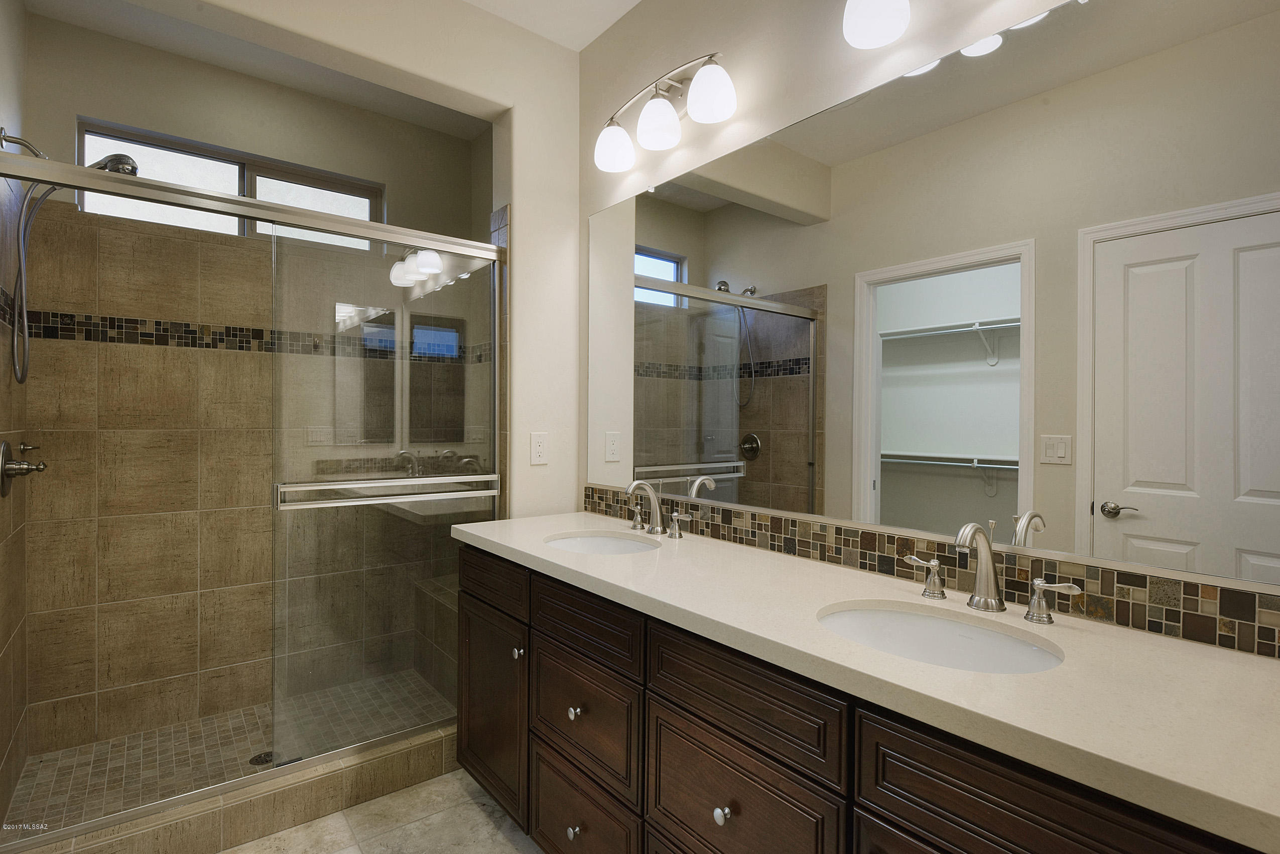 61393 E Happy Jack Trail