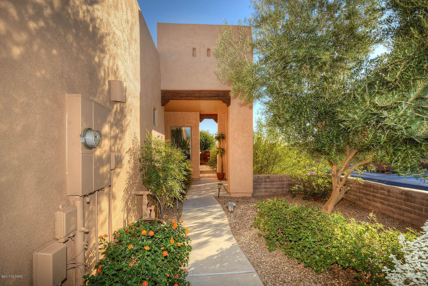 162 E Sky Light Street