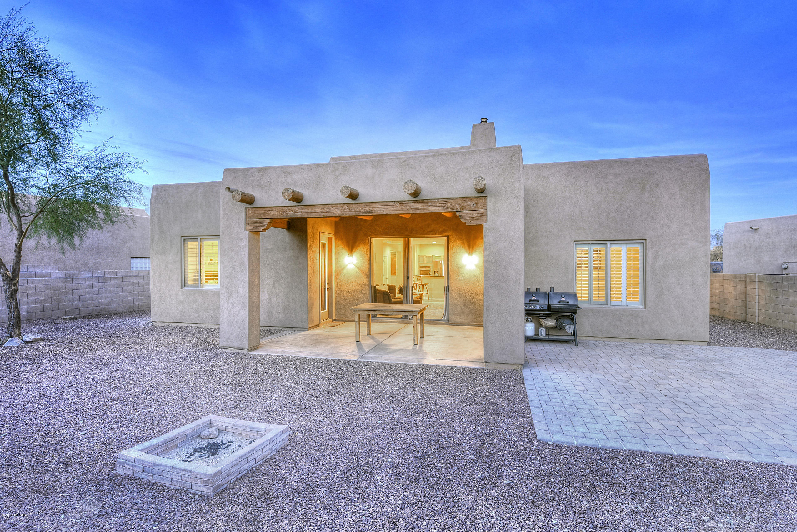 7441 W Smoke Signal Drive