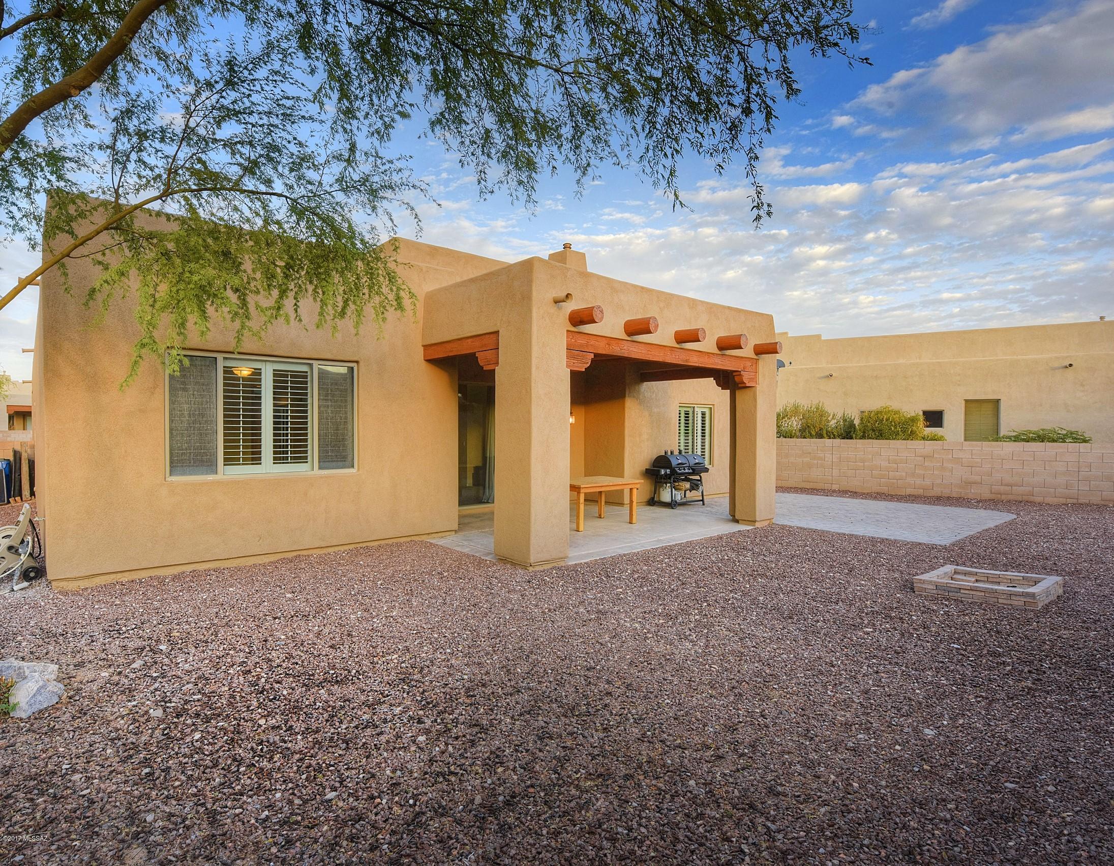 7441 W Smoke Signal Drive