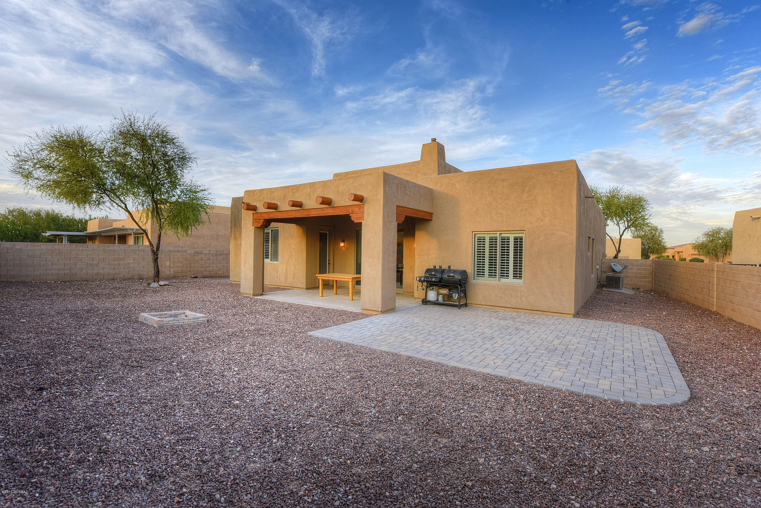 7441 W Smoke Signal Drive