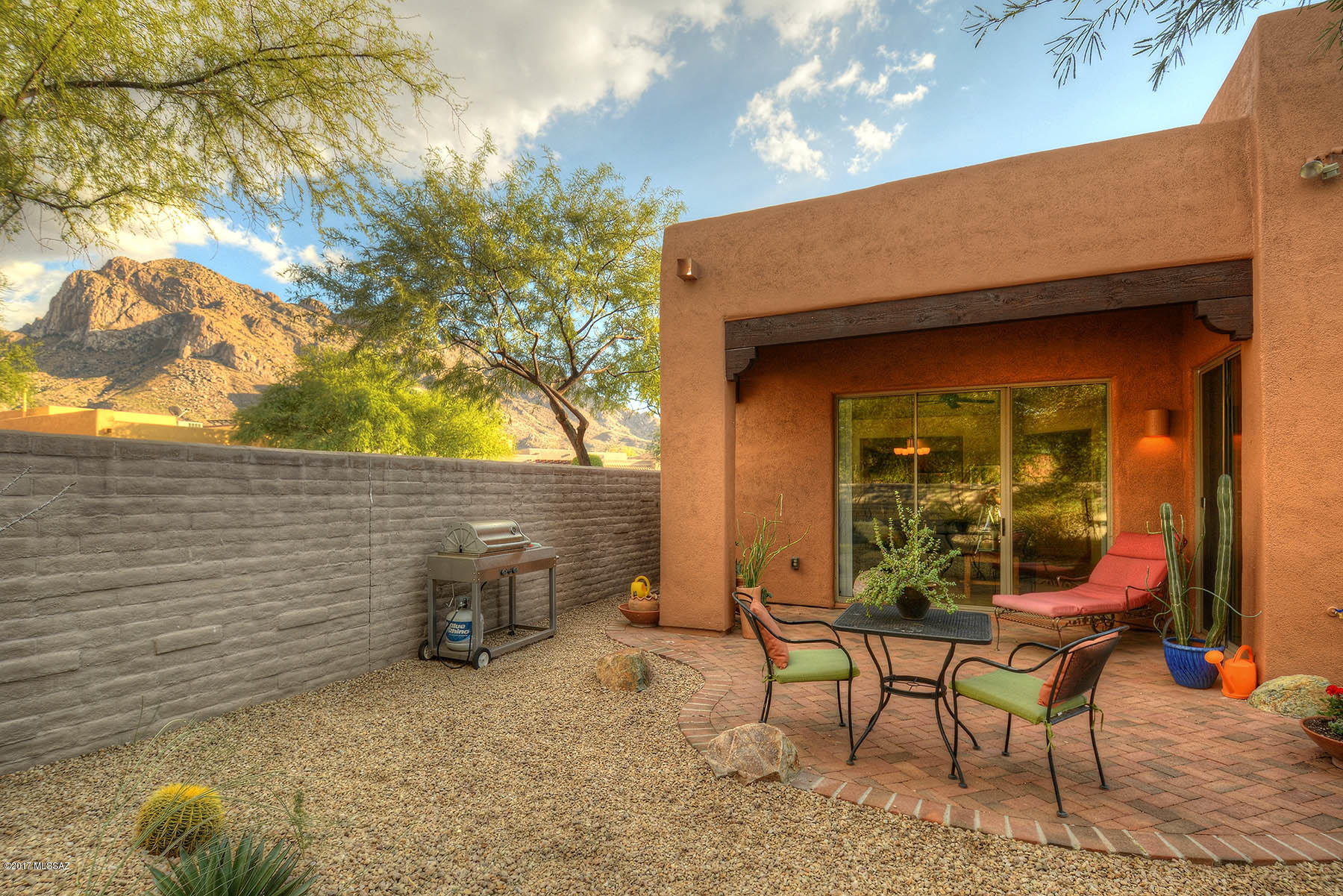 223 E Spring Sky Street