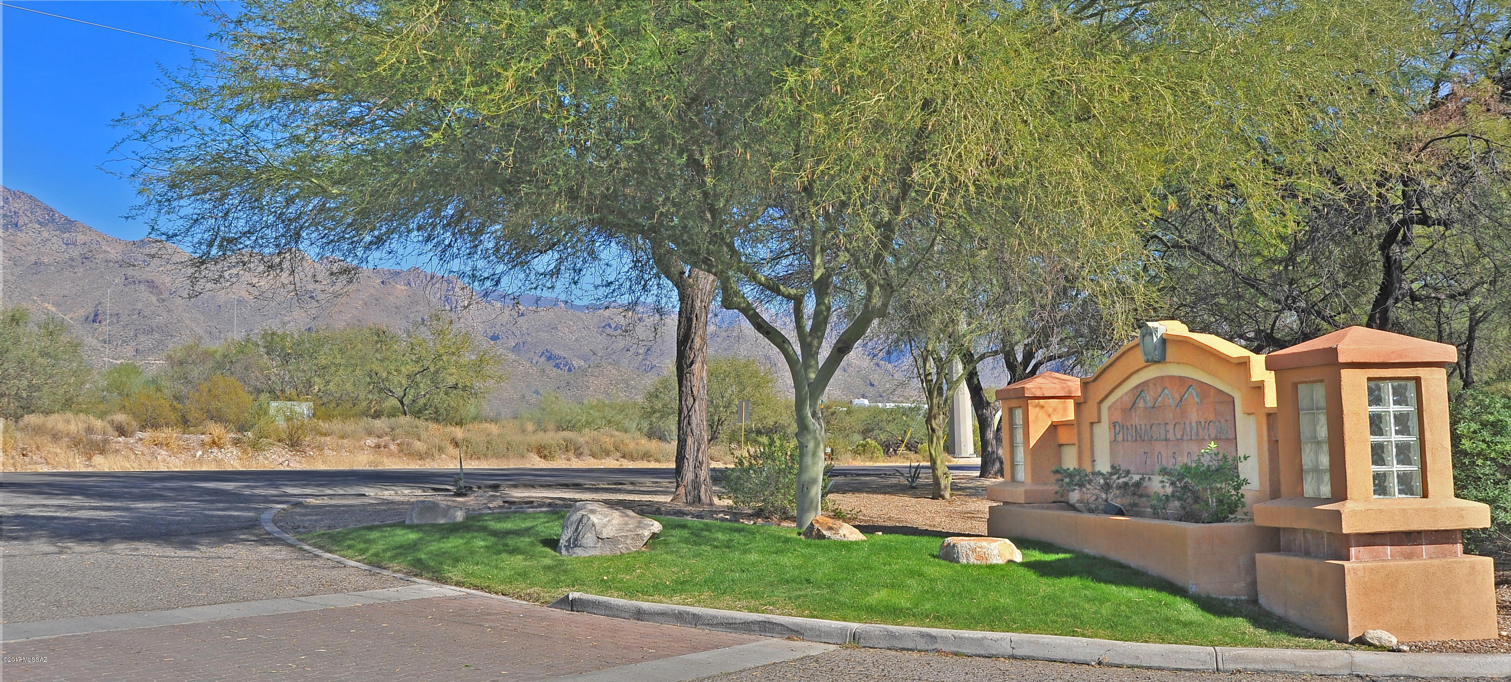 7050 E Sunrise Drive Unit: 13204