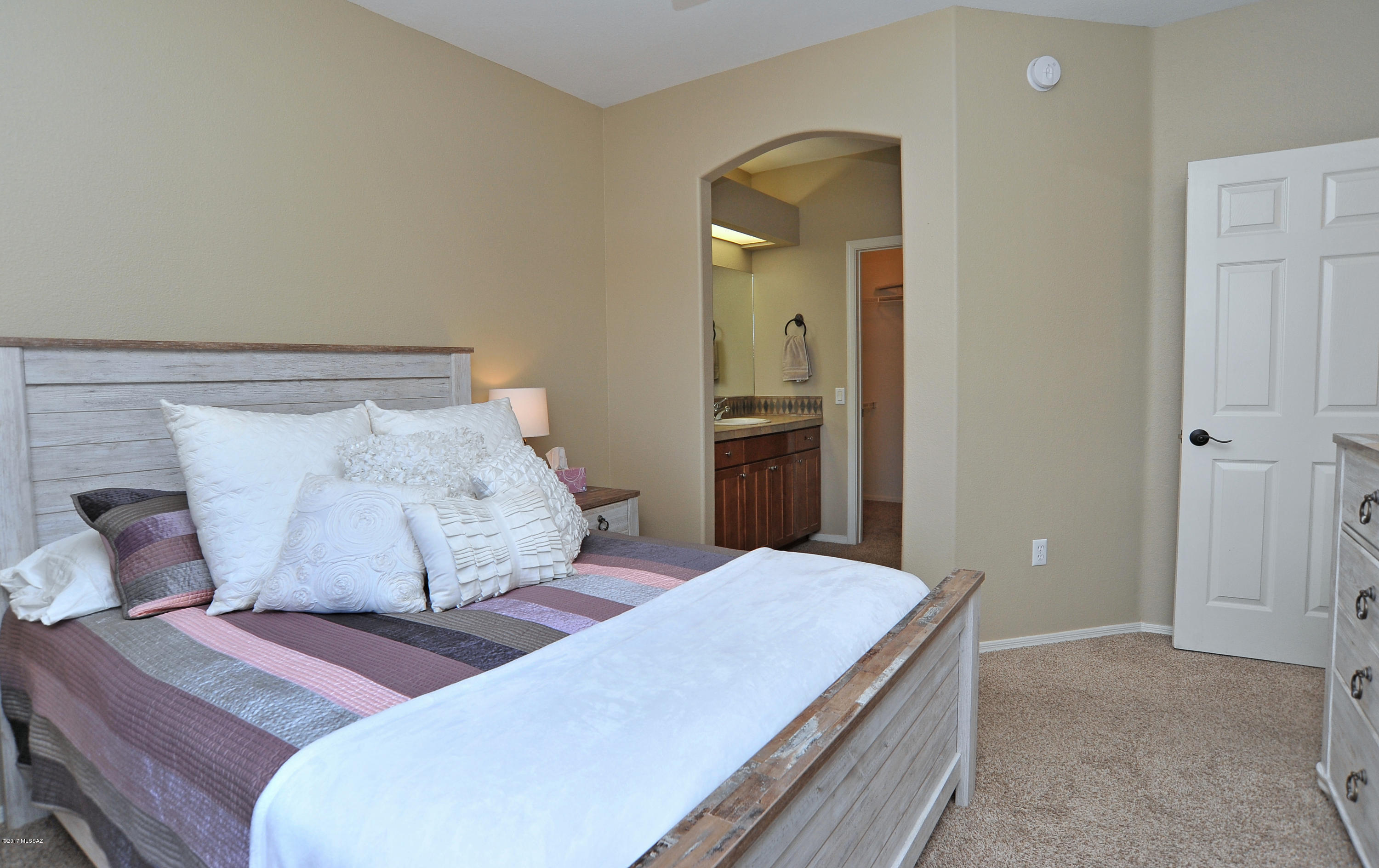 7050 E Sunrise Drive Unit: 13204