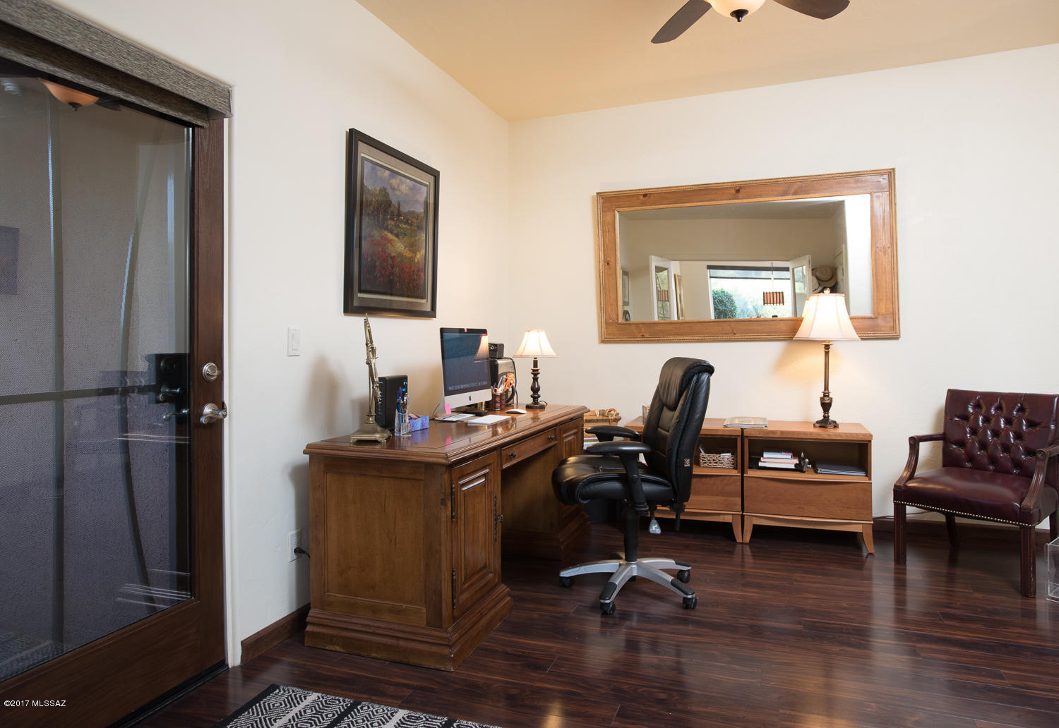 10550 N Lambert Place