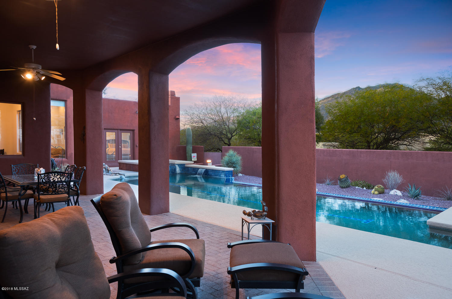 5328 N Ventana Overlook Place