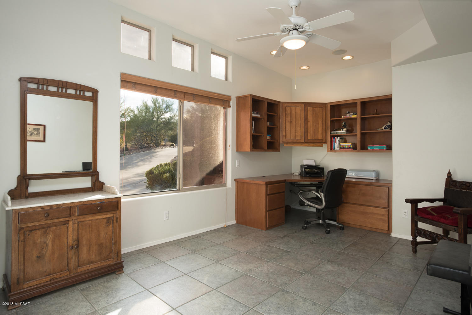 5328 N Ventana Overlook Place