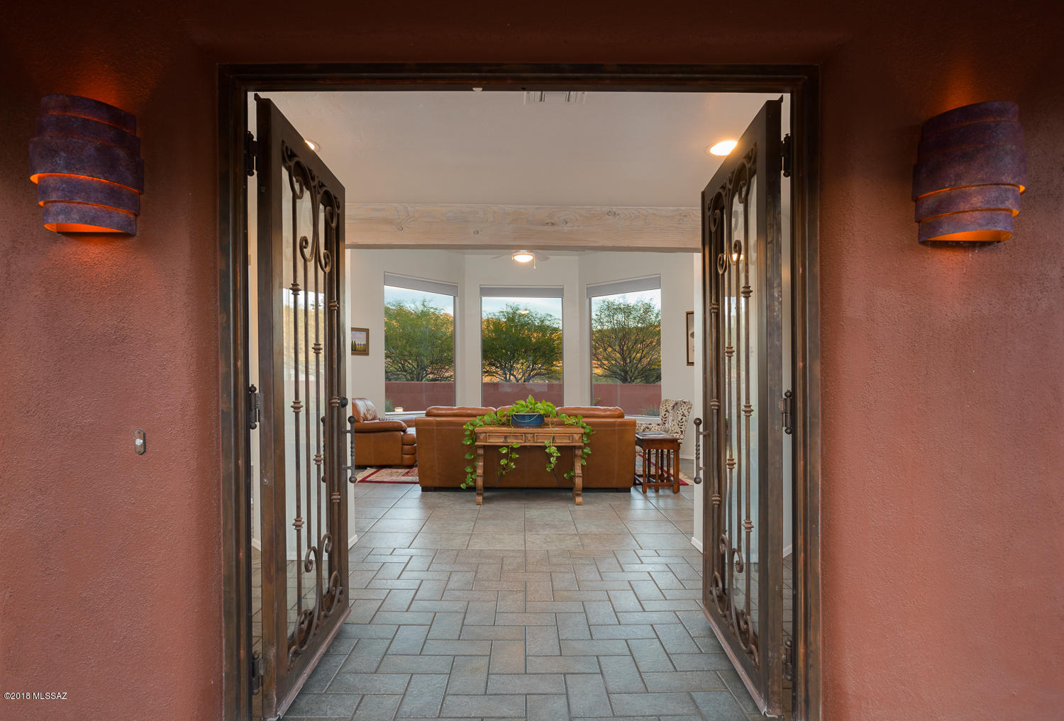 5328 N Ventana Overlook Place