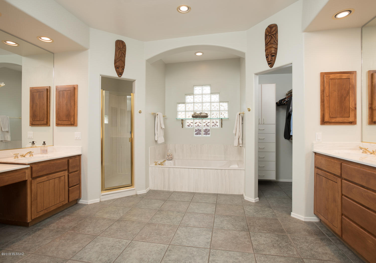 5328 N Ventana Overlook Place