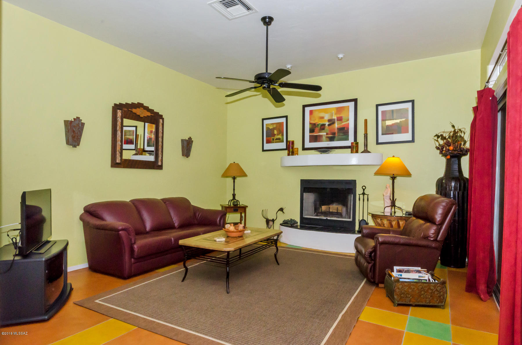 3766 N Creek Side Place