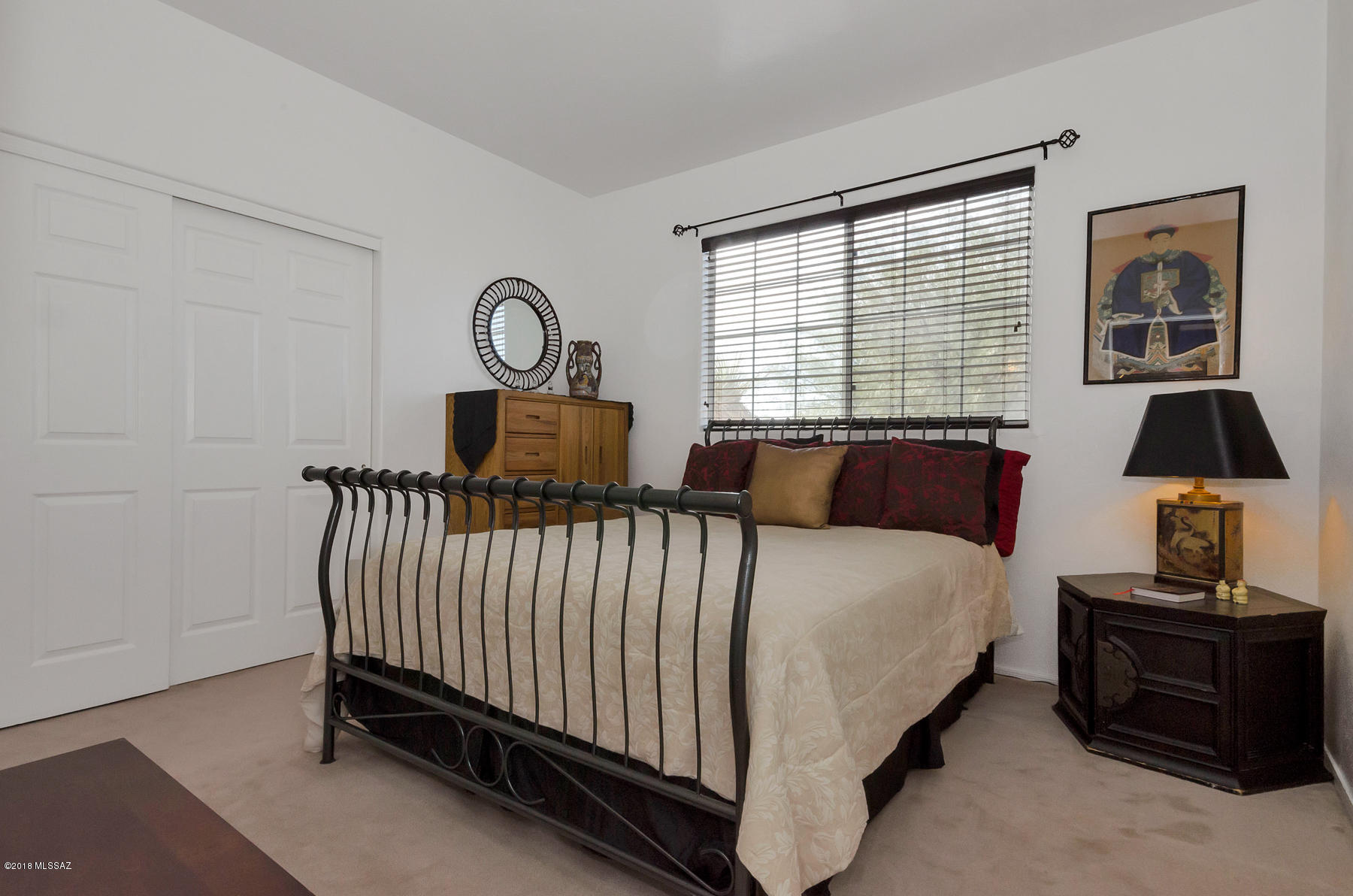 3766 N Creek Side Place