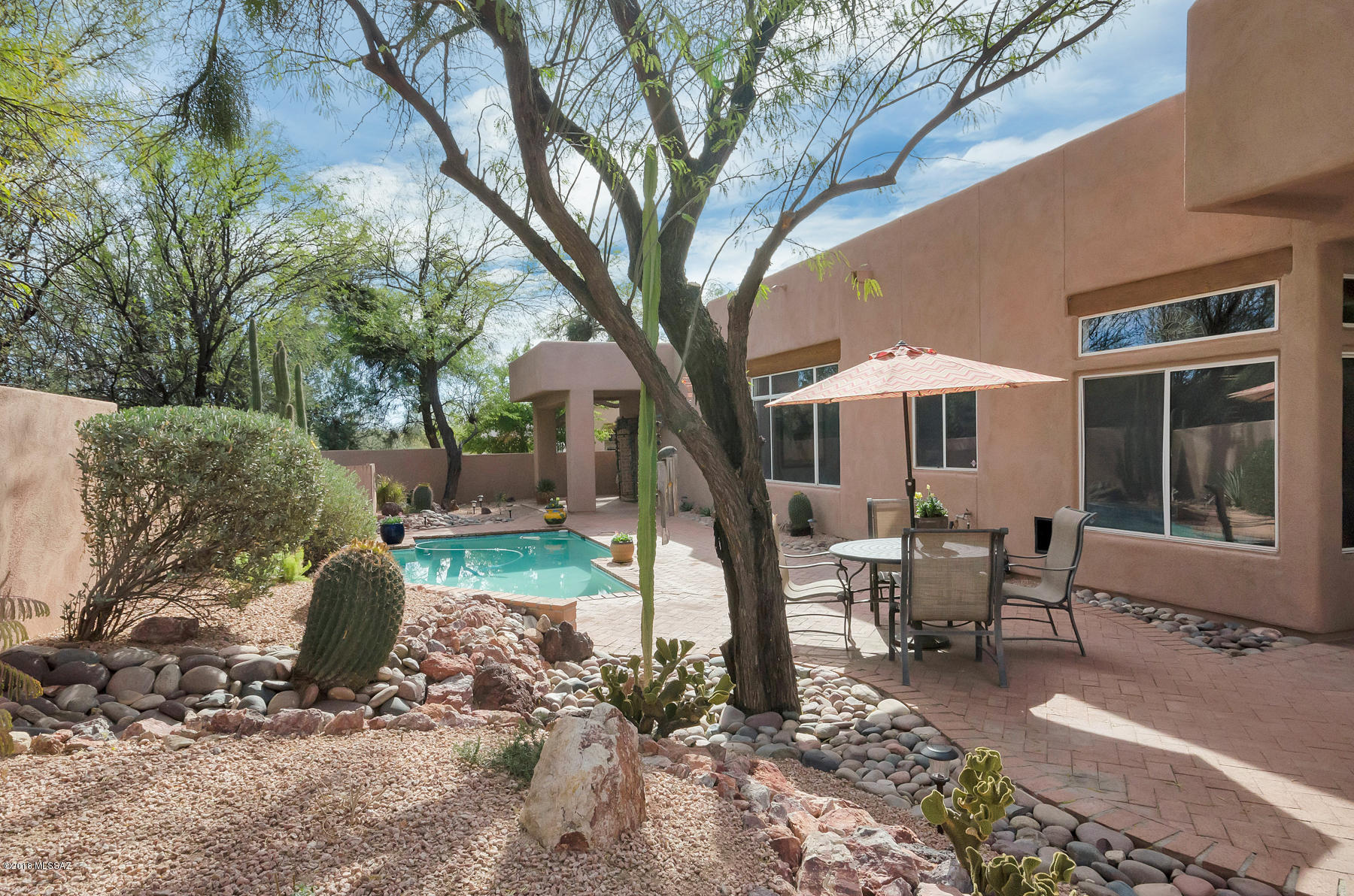 3766 N Creek Side Place