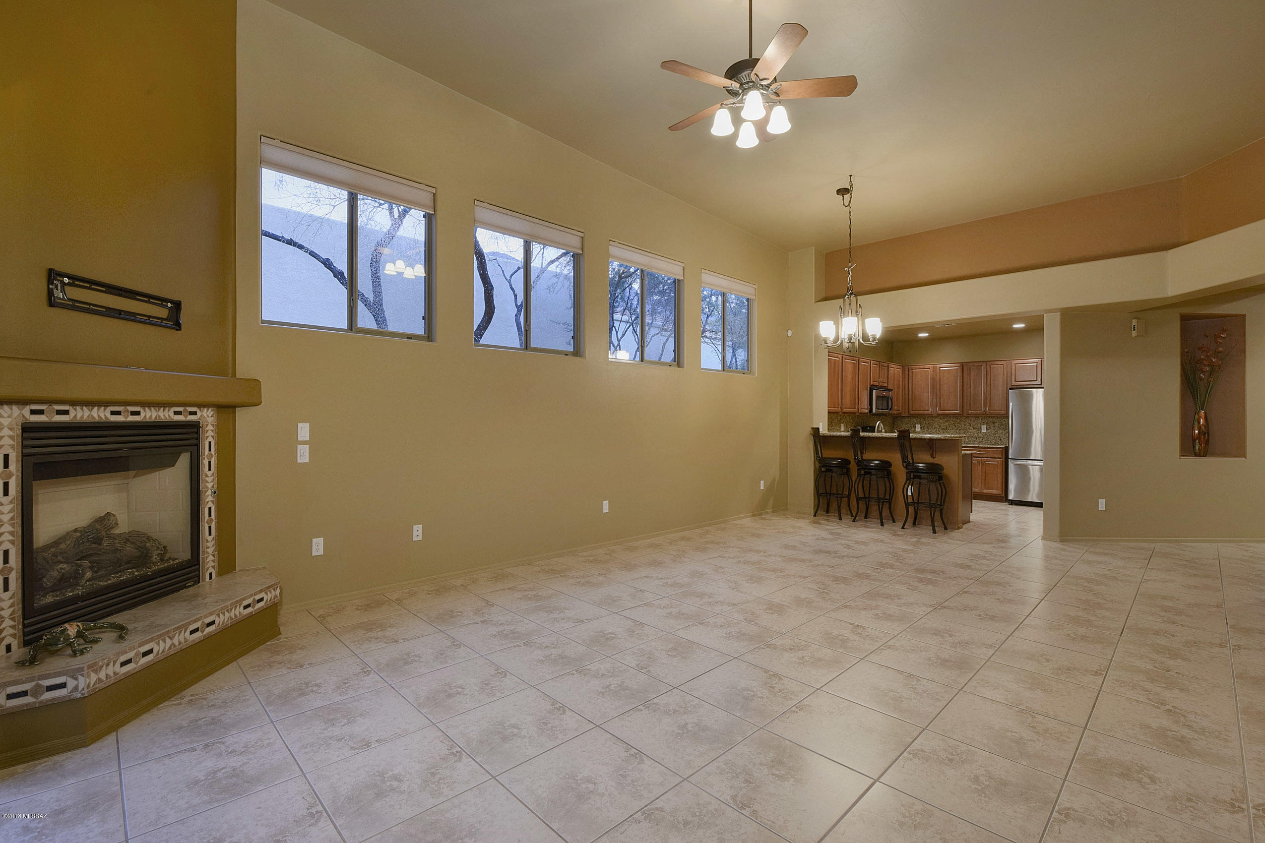 175 E Sky Light Street