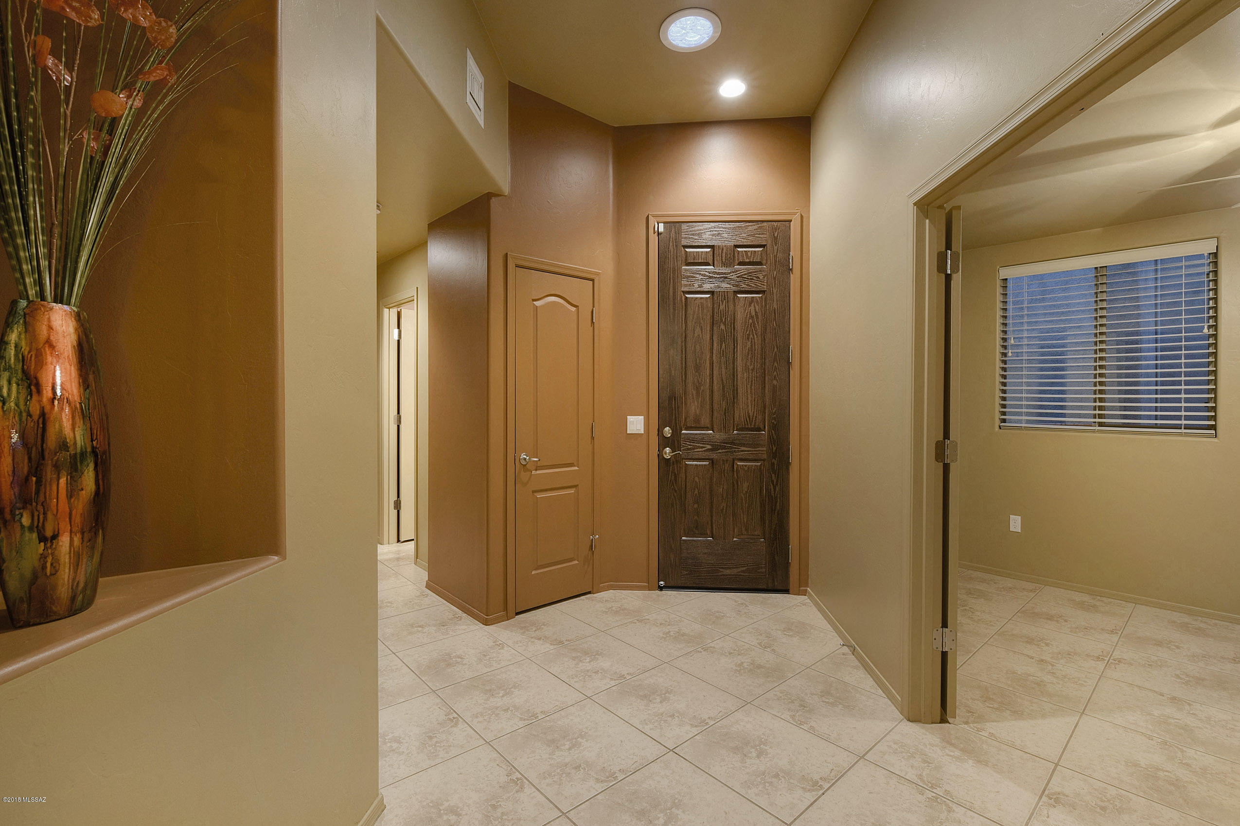 175 E Sky Light Street