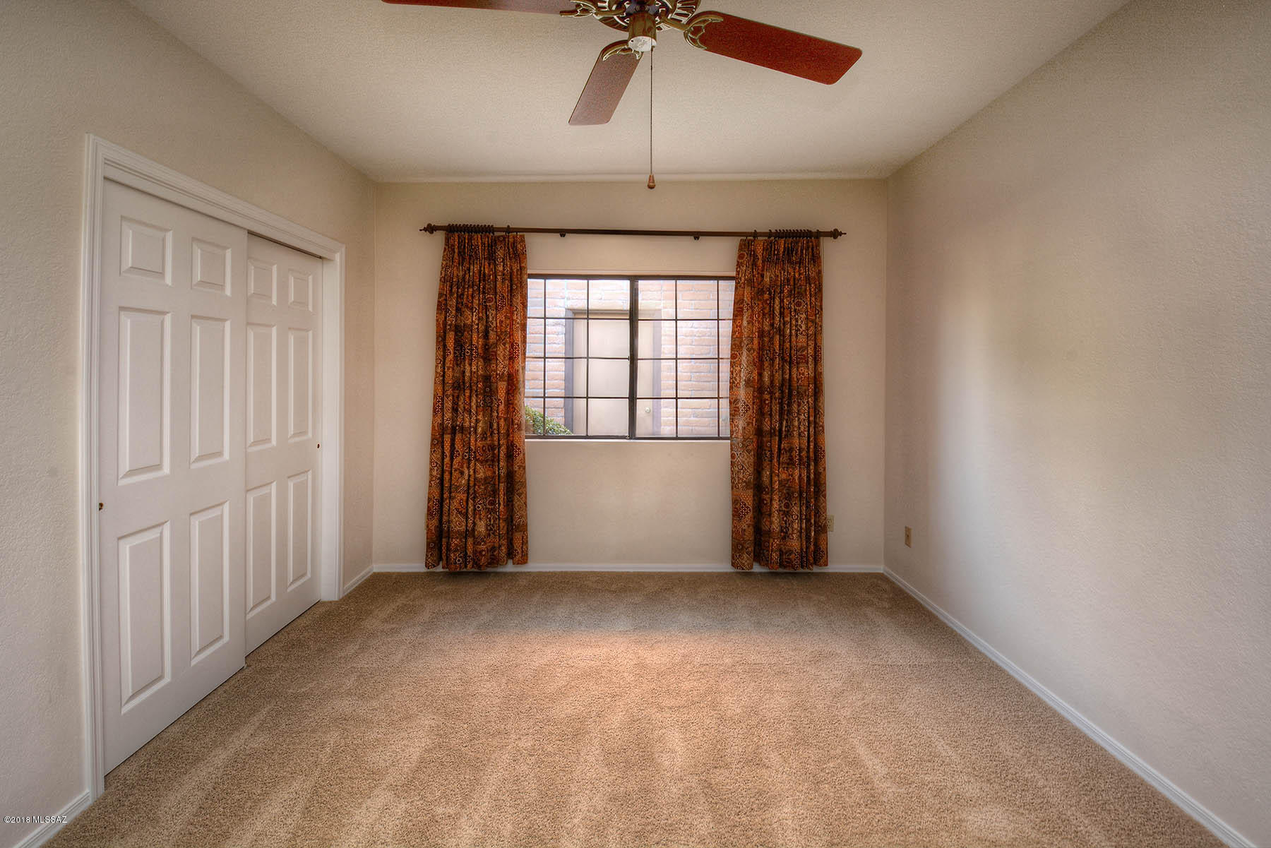 4593 N Camino Campero