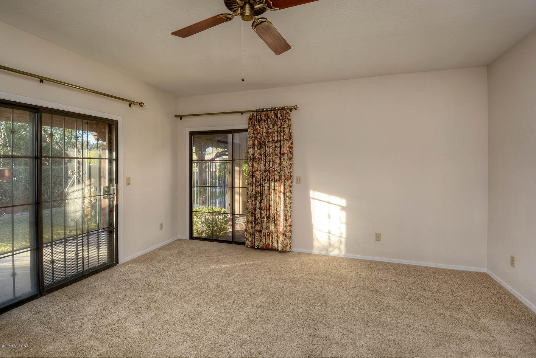 4593 N Camino Campero