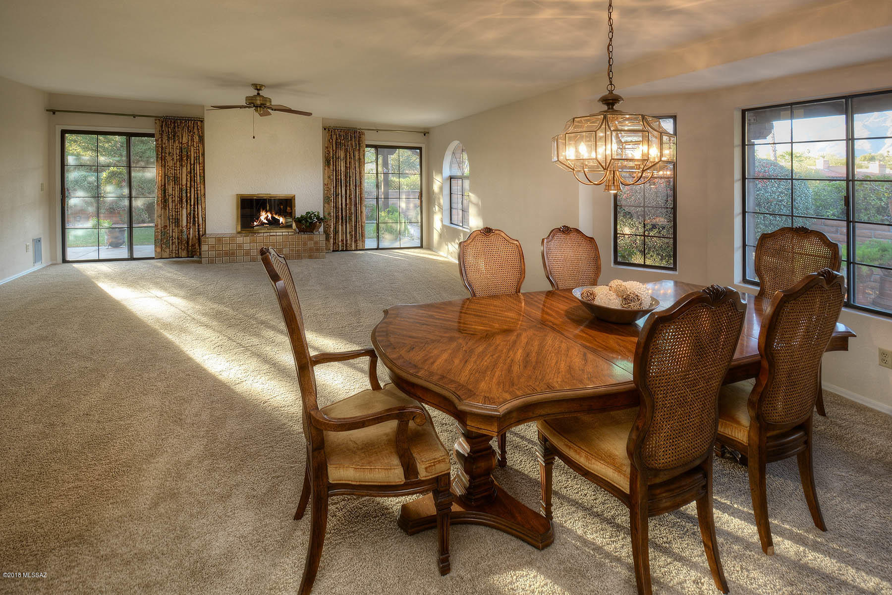 4593 N Camino Campero