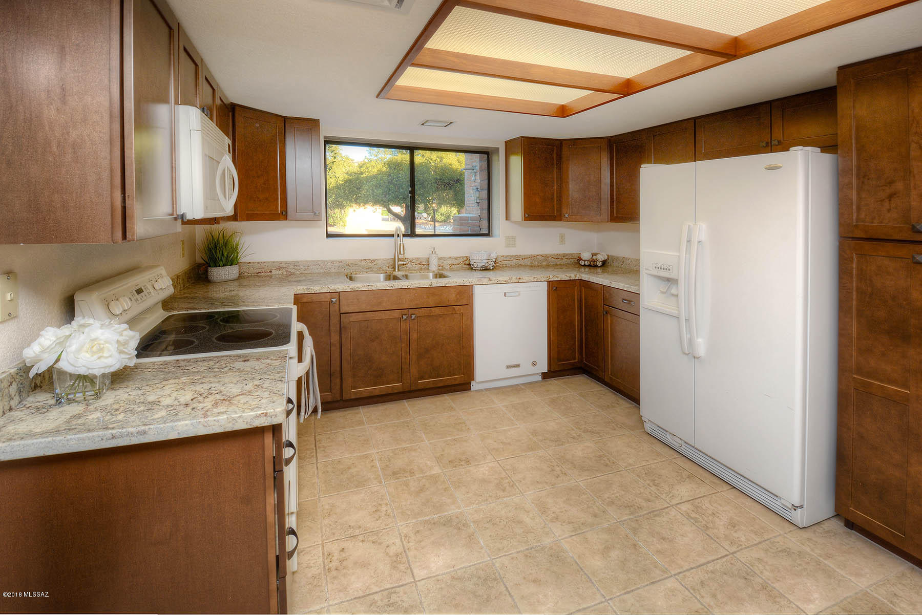 4593 N Camino Campero