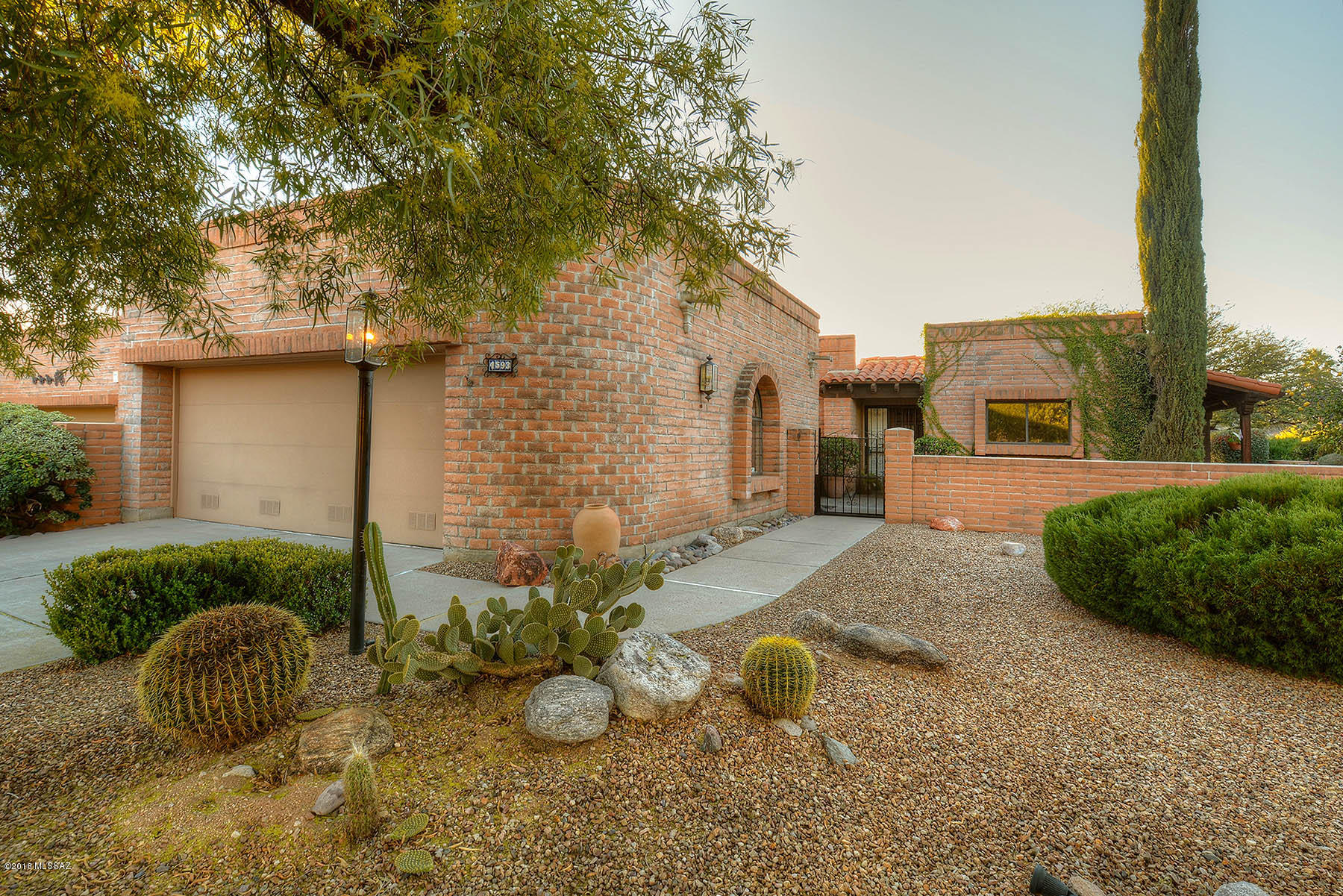 4593 N Camino Campero