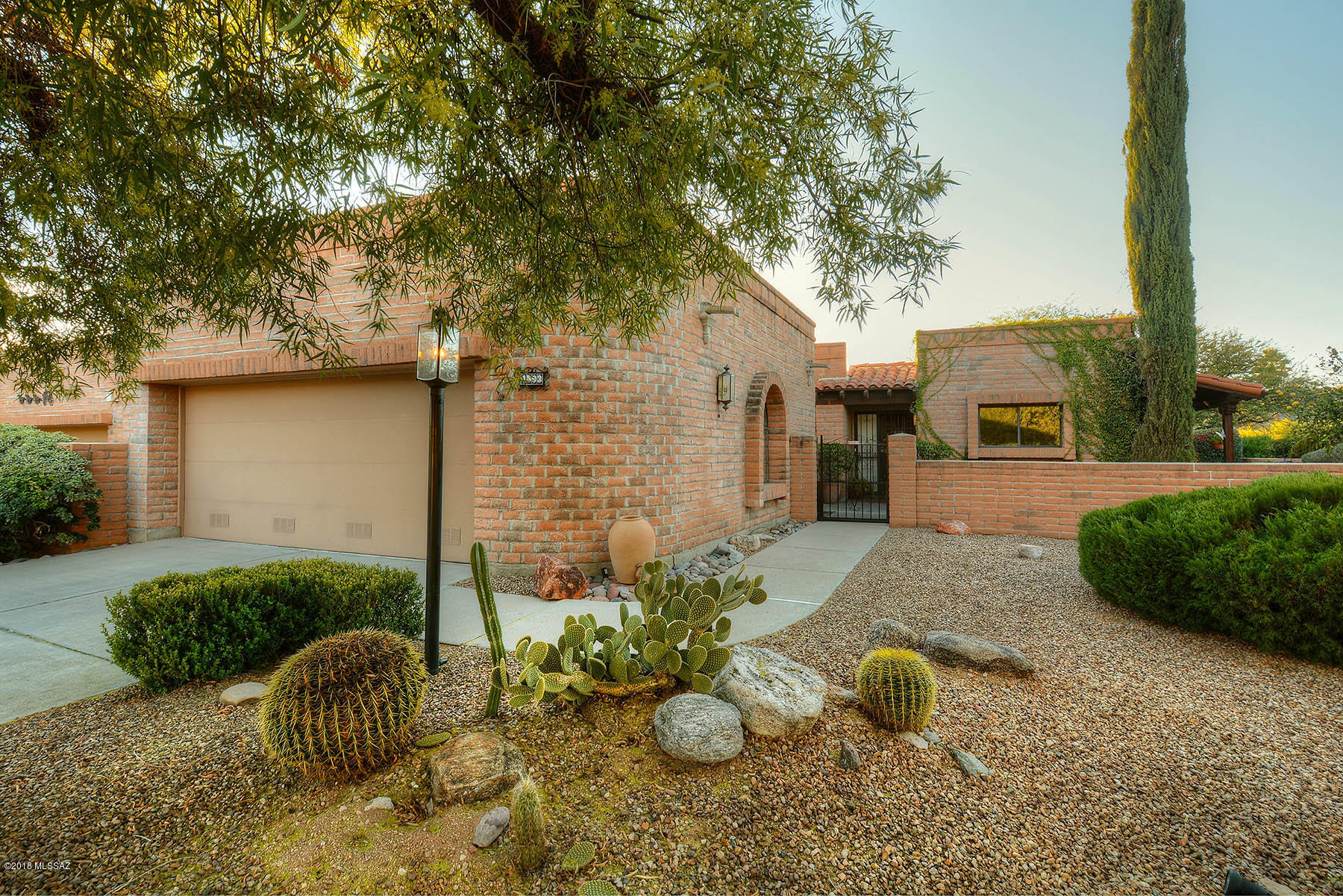 4593 N Camino Campero