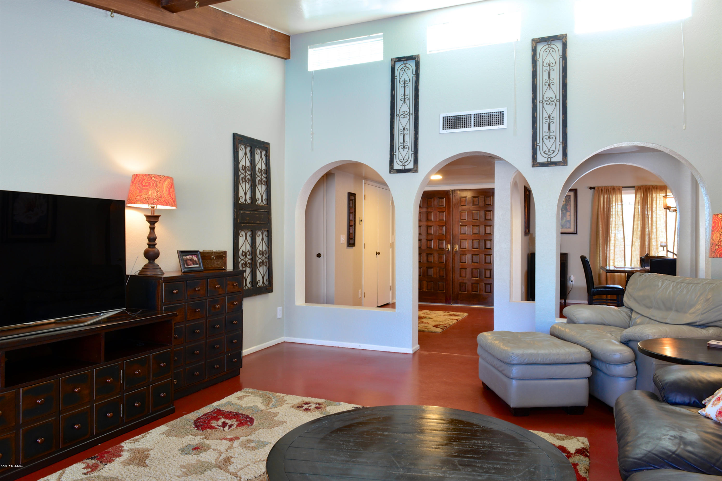 3618 N Knollwood Circle