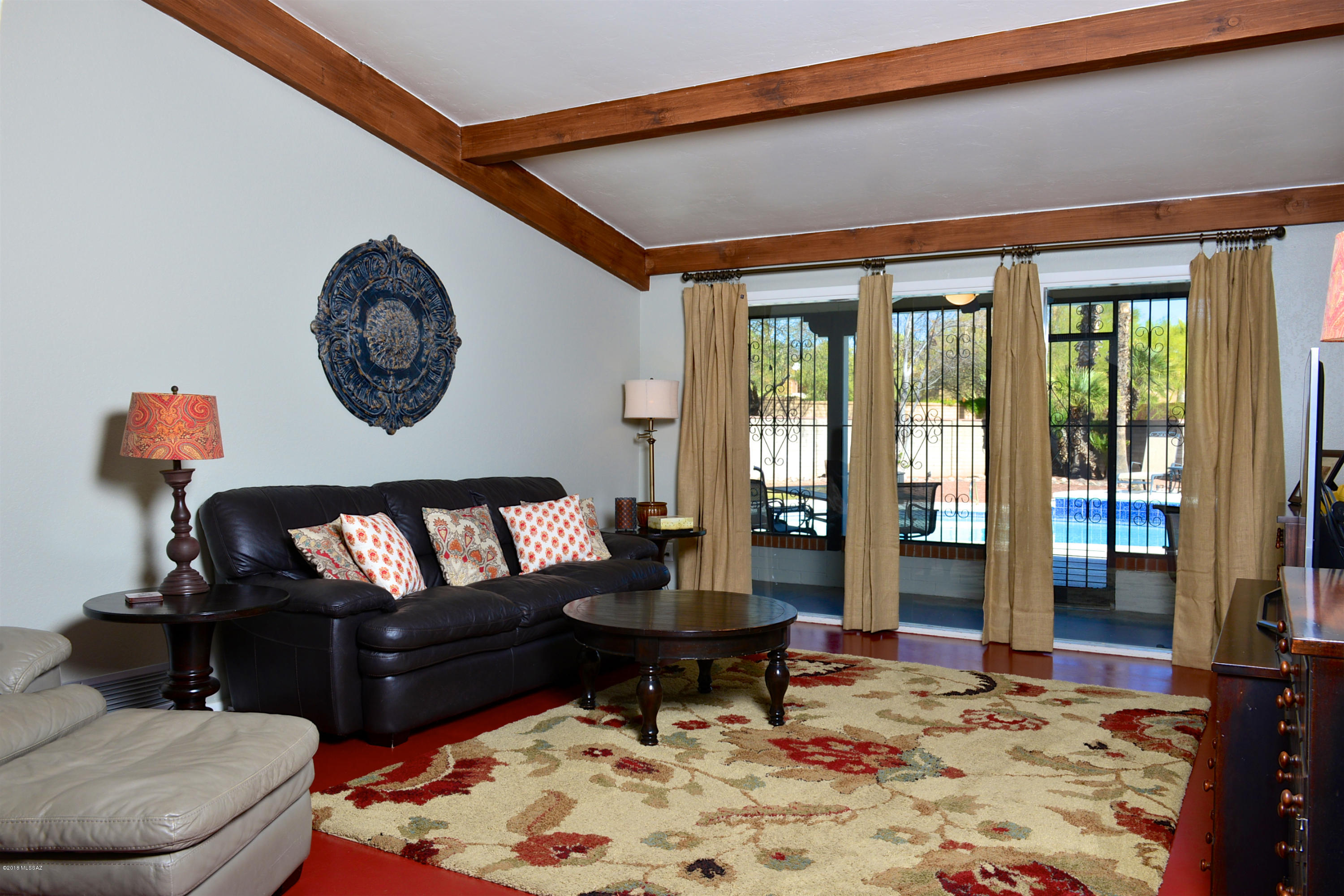 3618 N Knollwood Circle