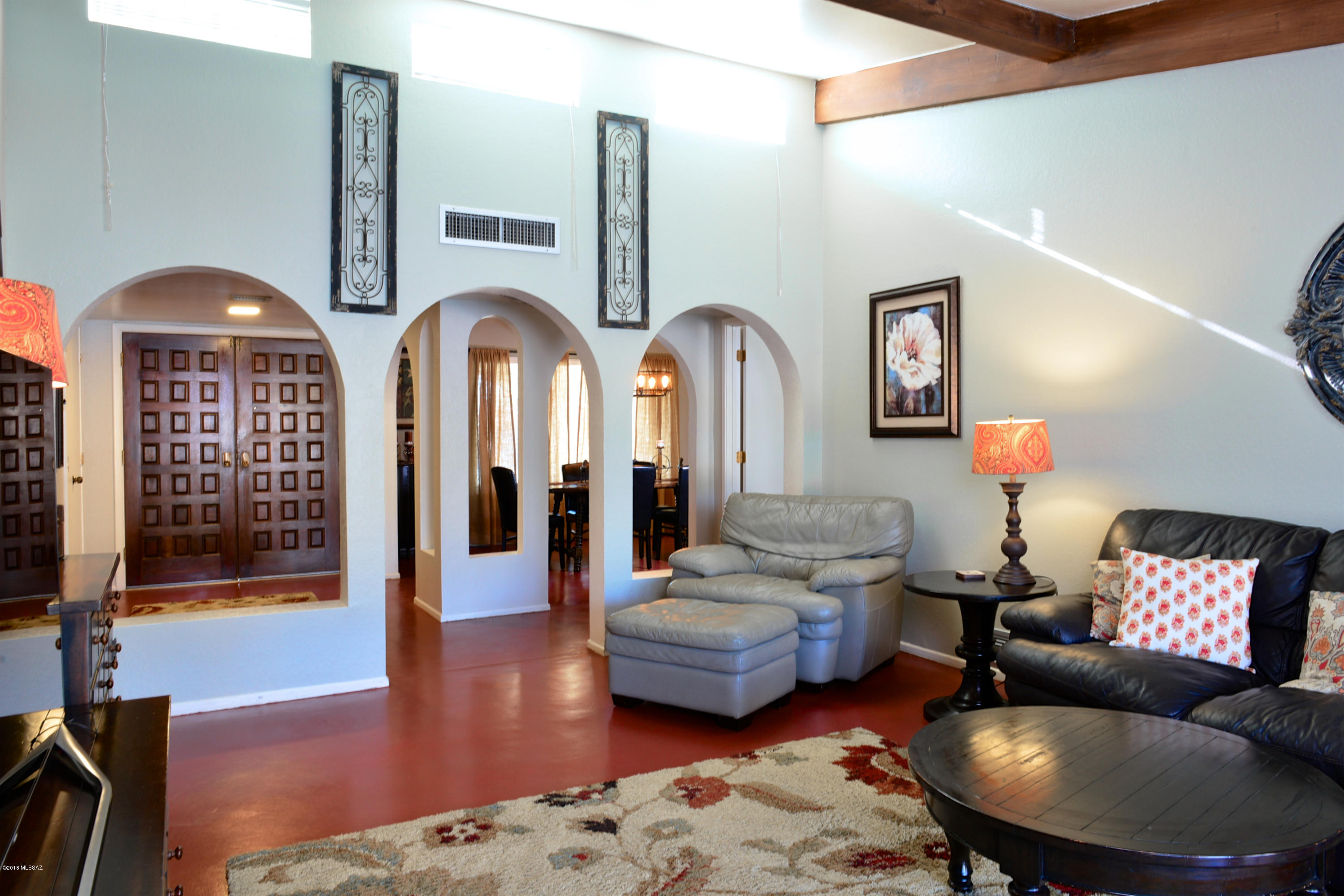 3618 N Knollwood Circle