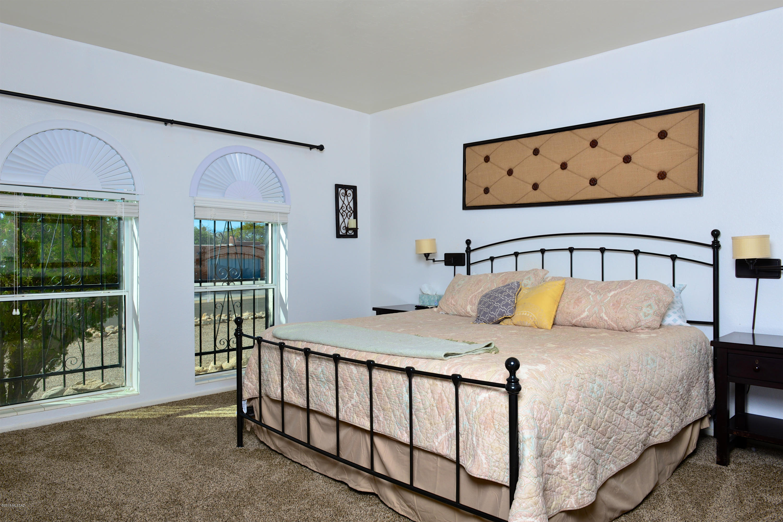 3618 N Knollwood Circle