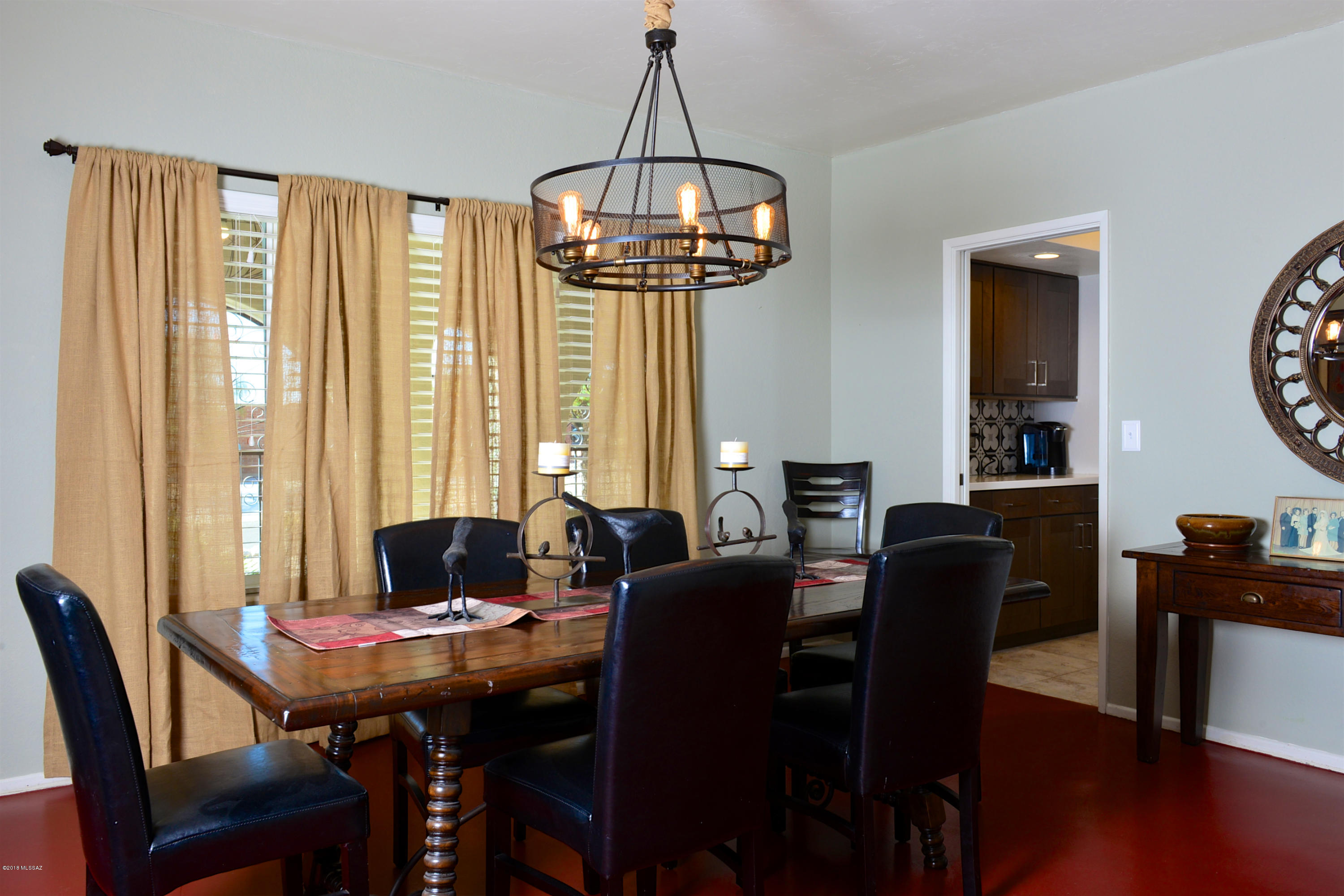 3618 N Knollwood Circle