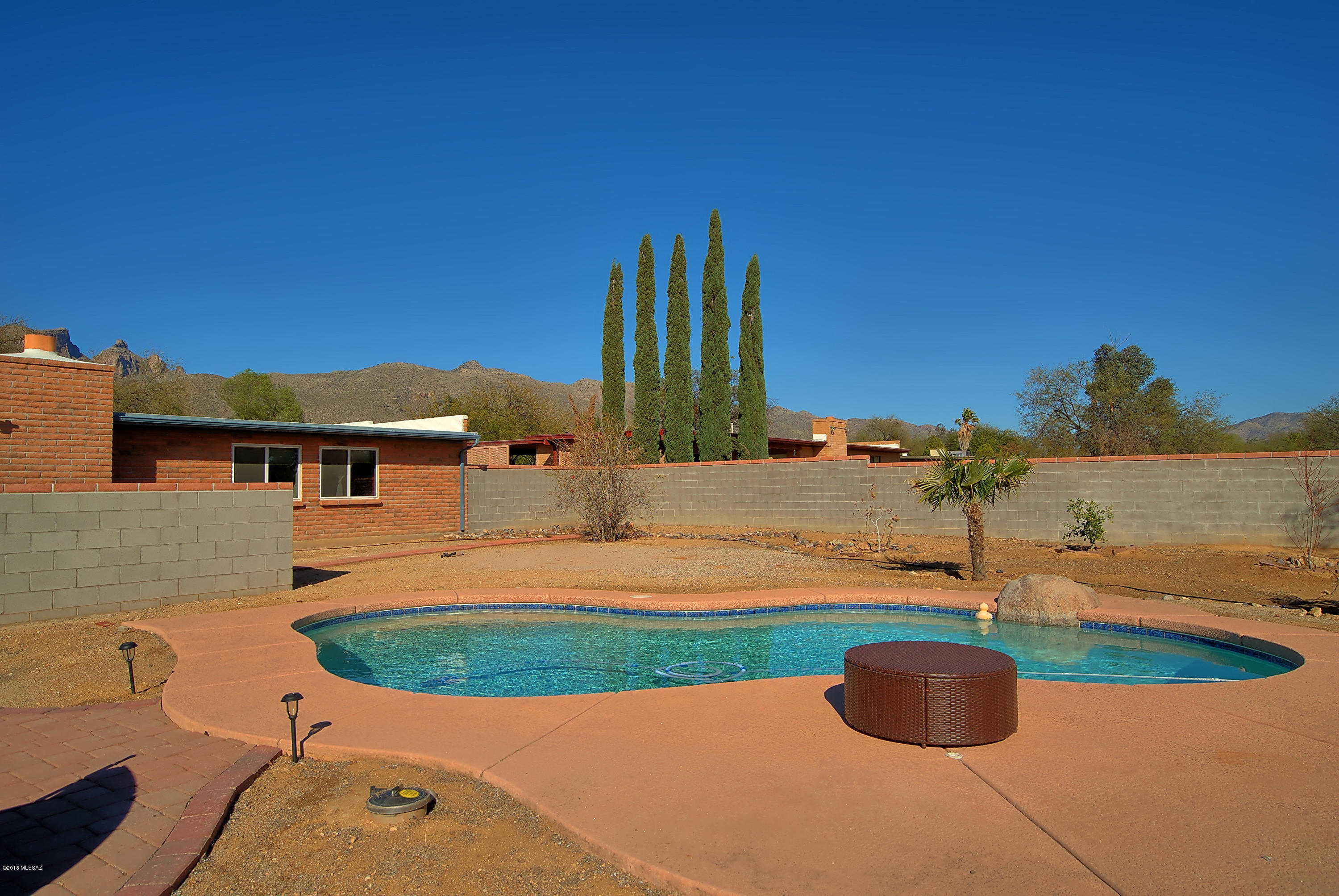 9340 E Walnut Tree Circle