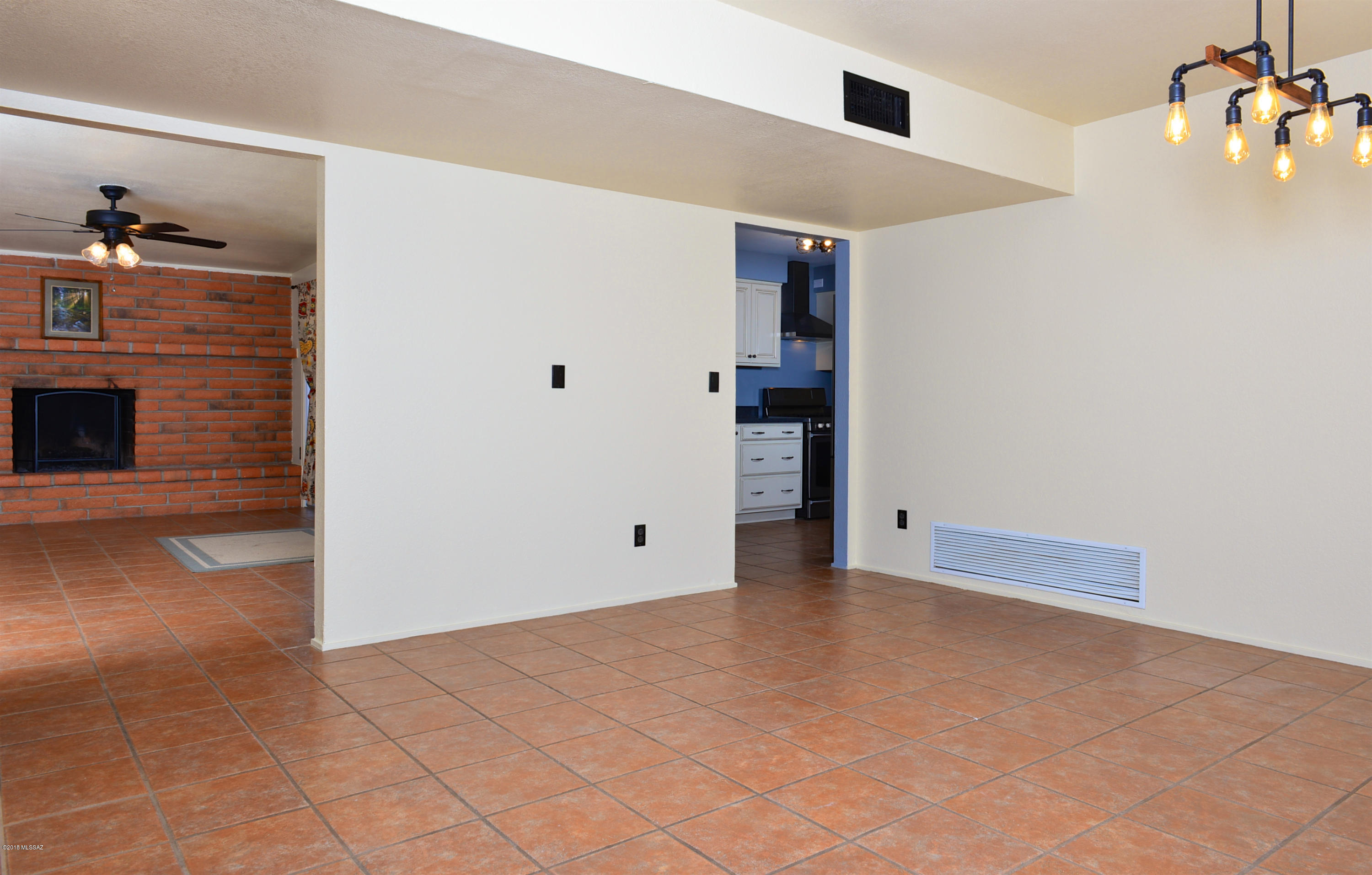 9340 E Walnut Tree Circle