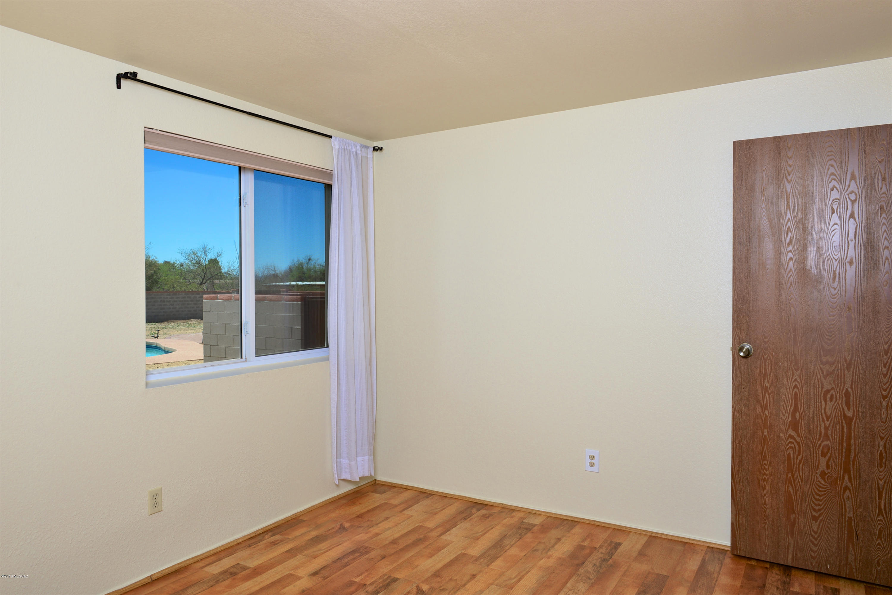 9340 E Walnut Tree Circle