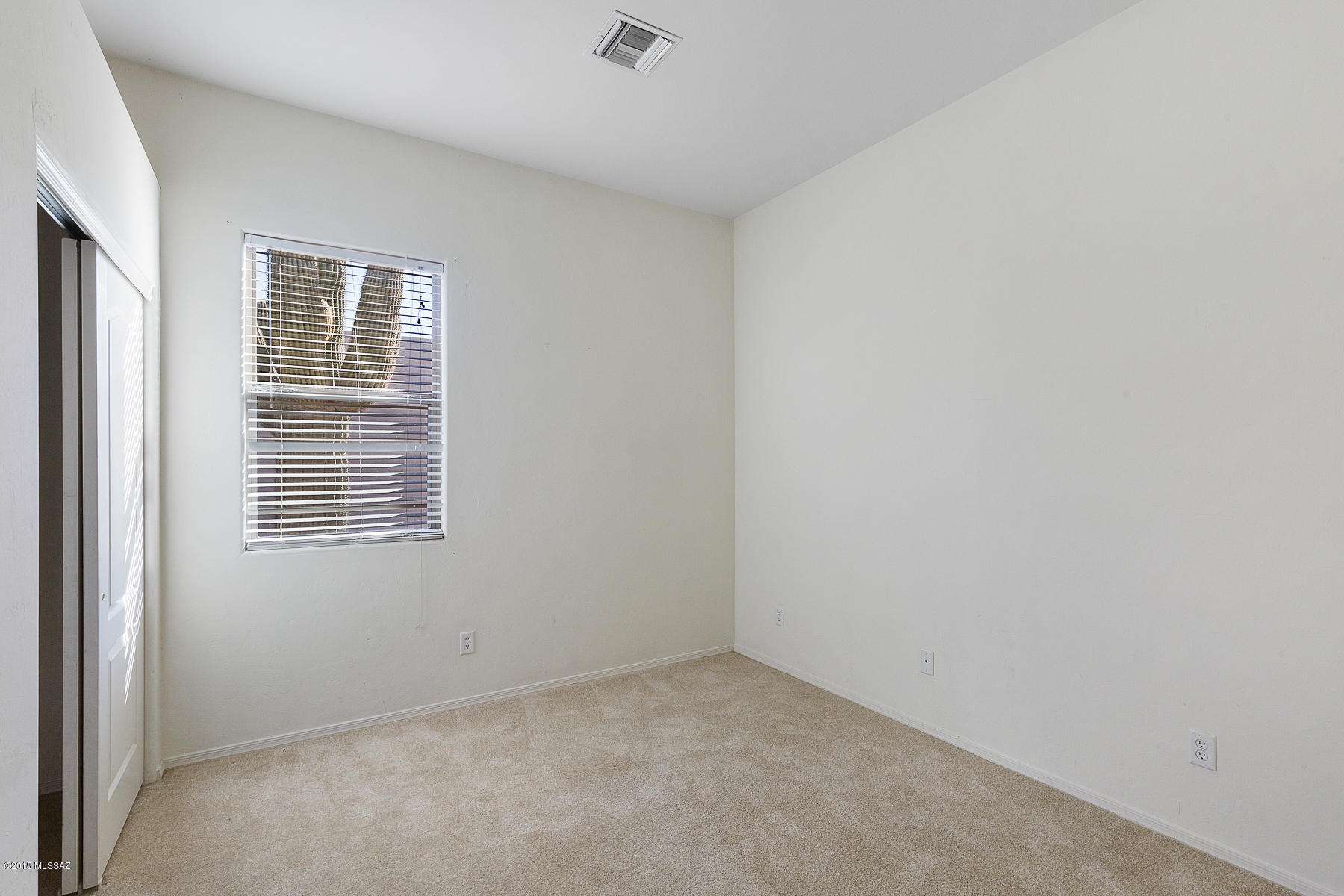 8874 N Sky Dancer Circle N