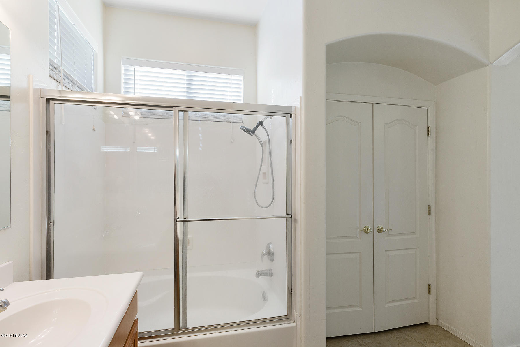 8874 N Sky Dancer Circle N