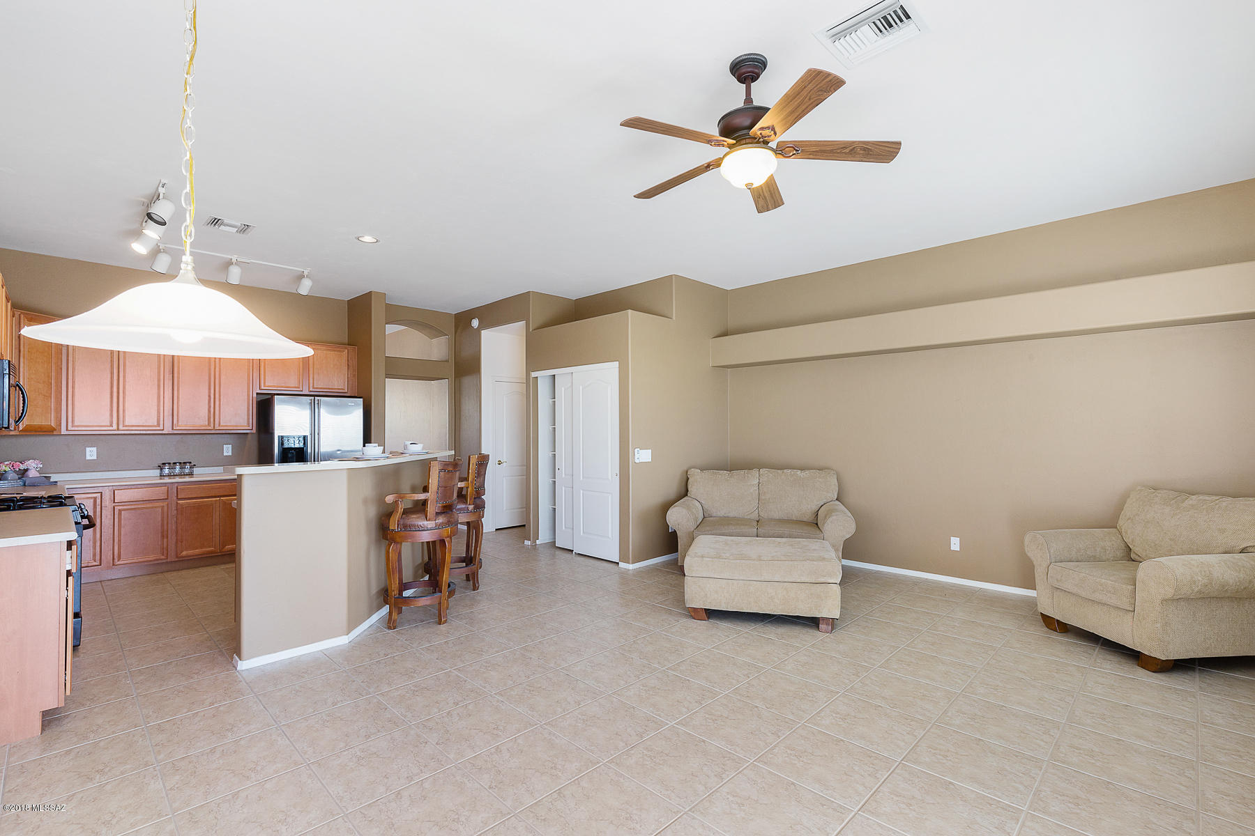 8874 N Sky Dancer Circle N