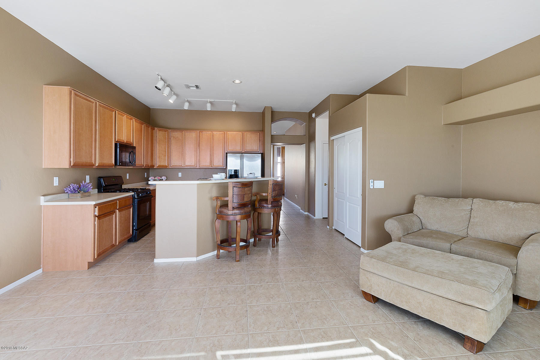 8874 N Sky Dancer Circle N