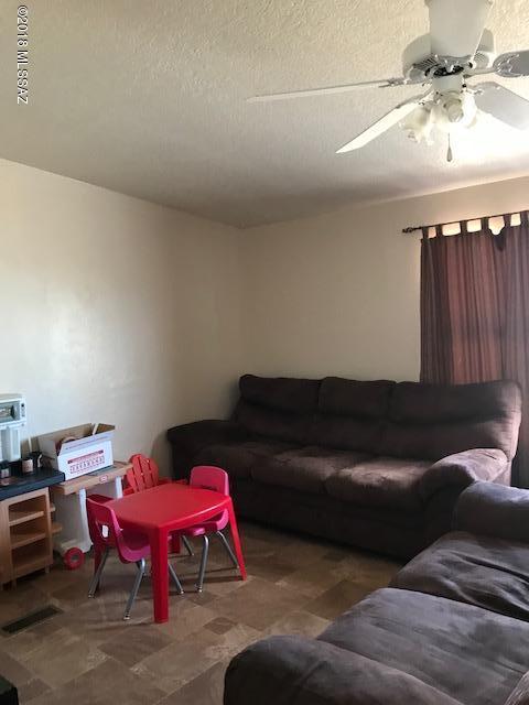 14396 W Viking Street