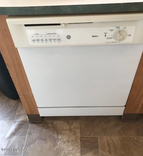 14396 W Viking Street