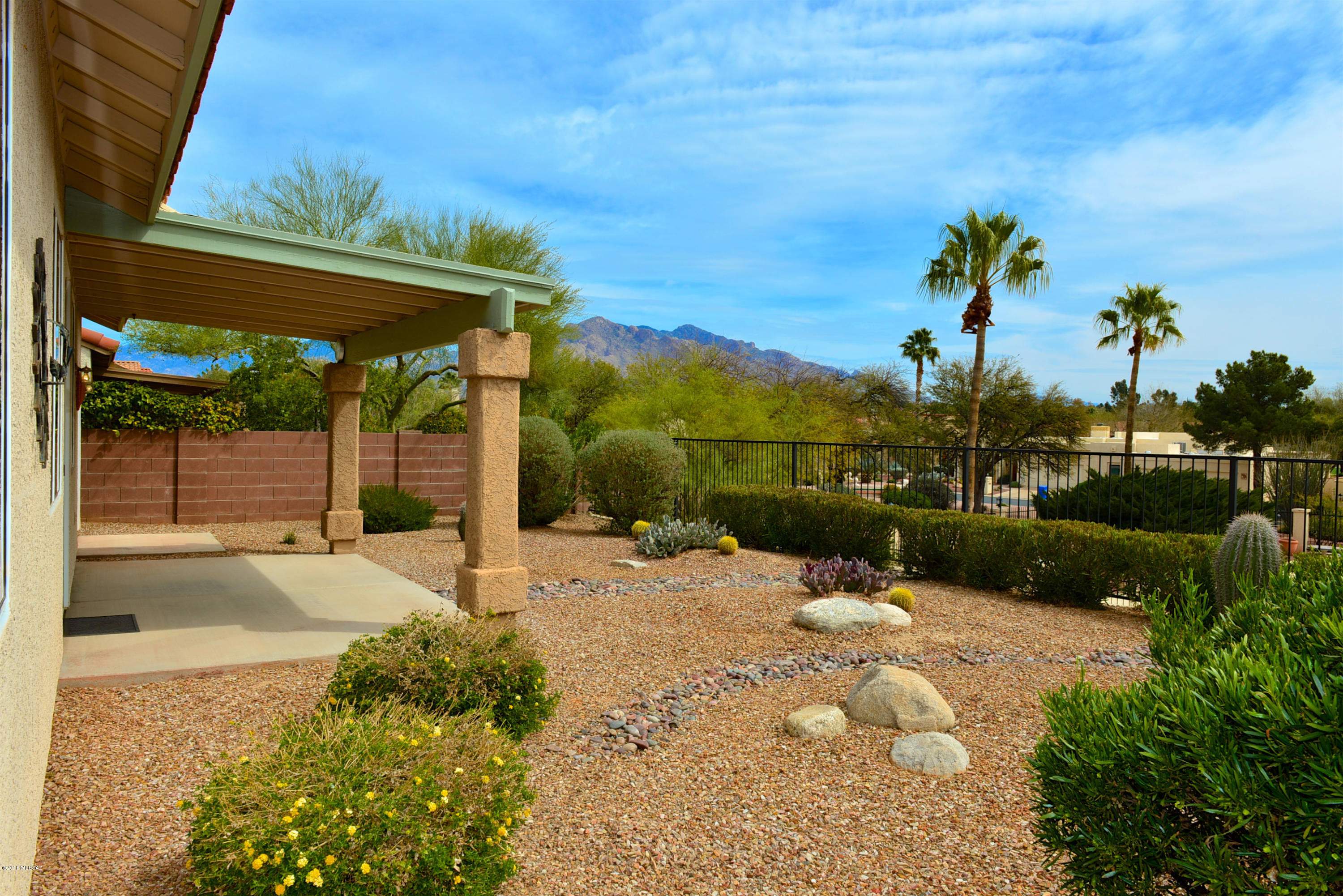 8718 N Walter Hagen Drive