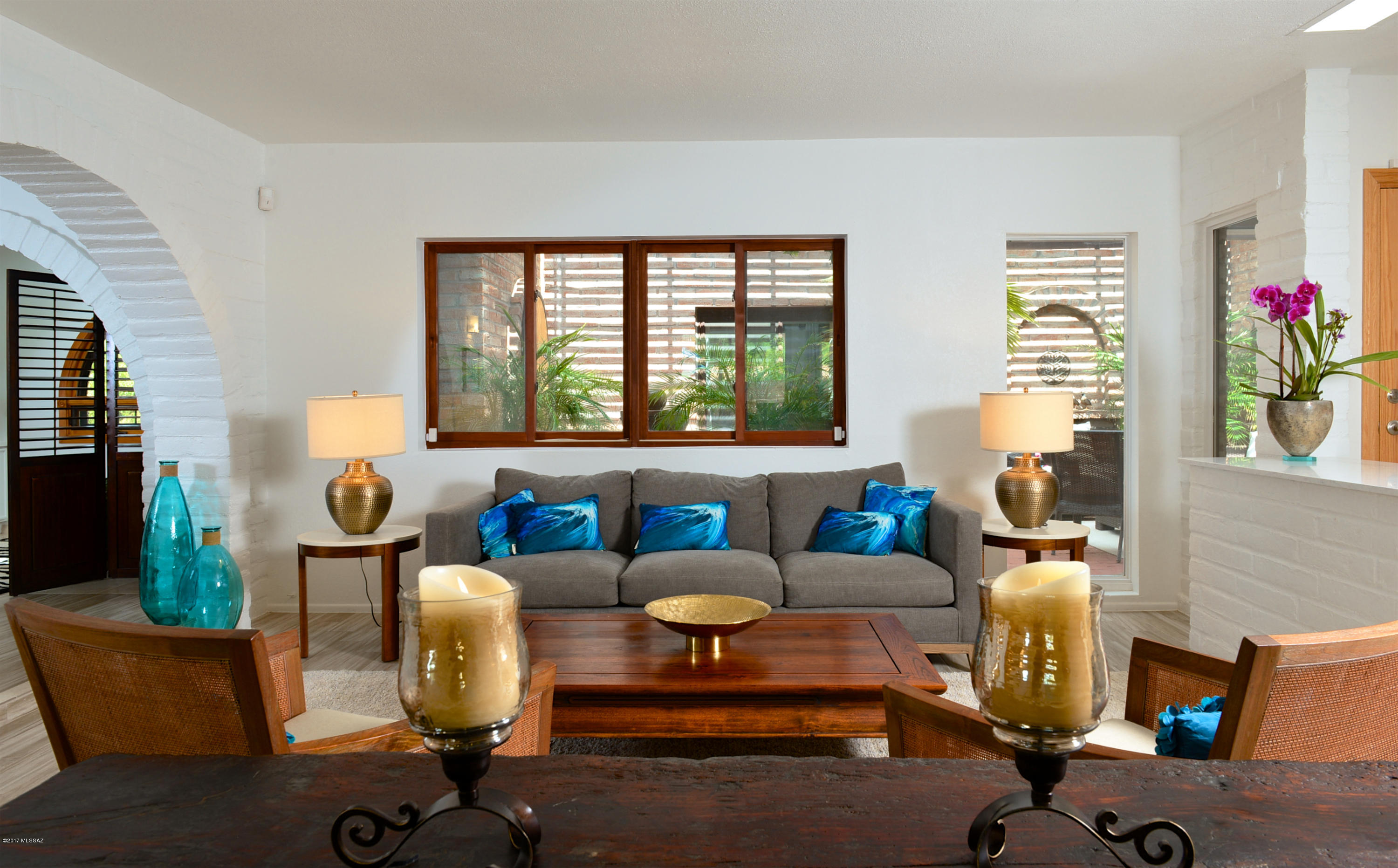 6240 N Camino Miraval