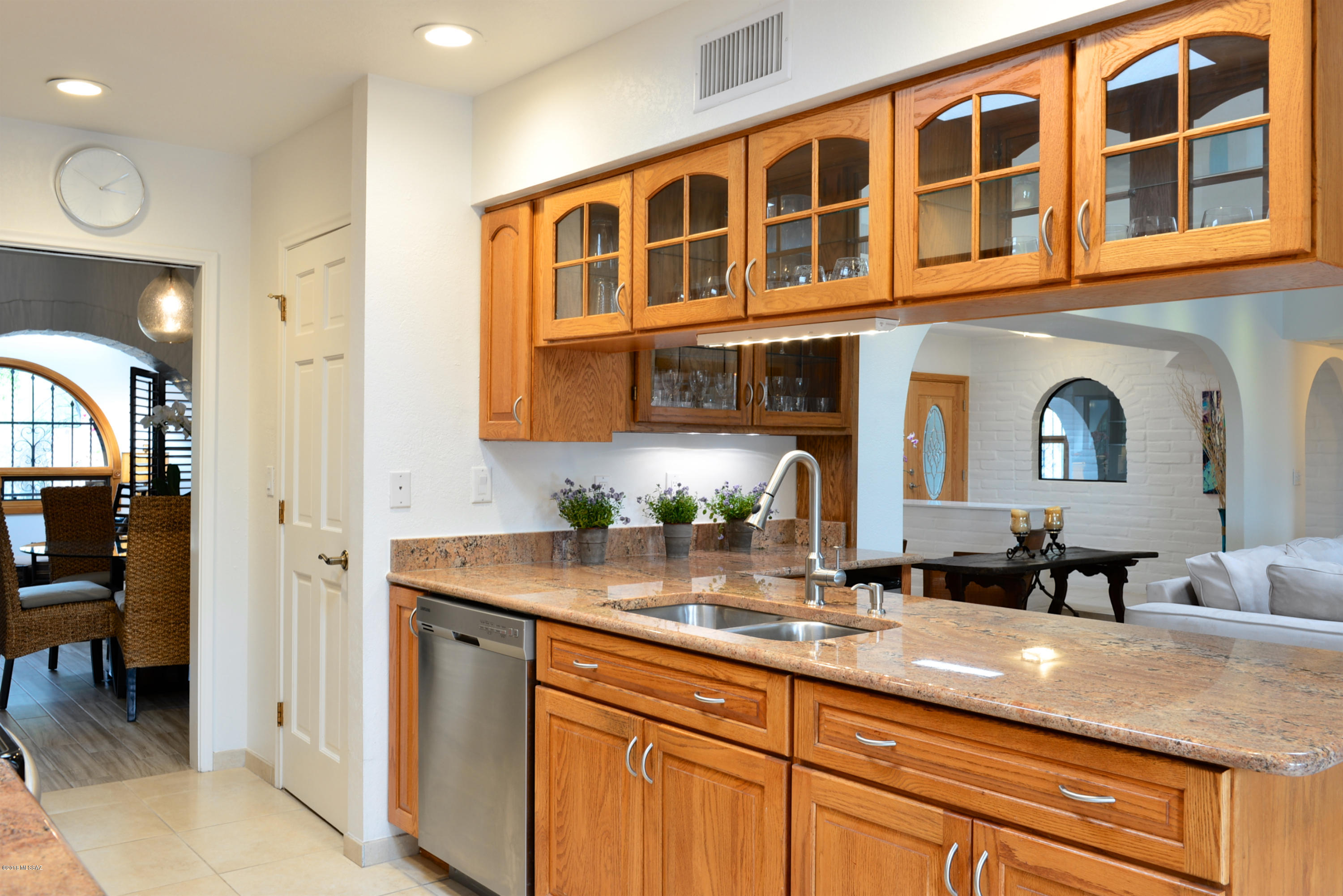 6240 N Camino Miraval