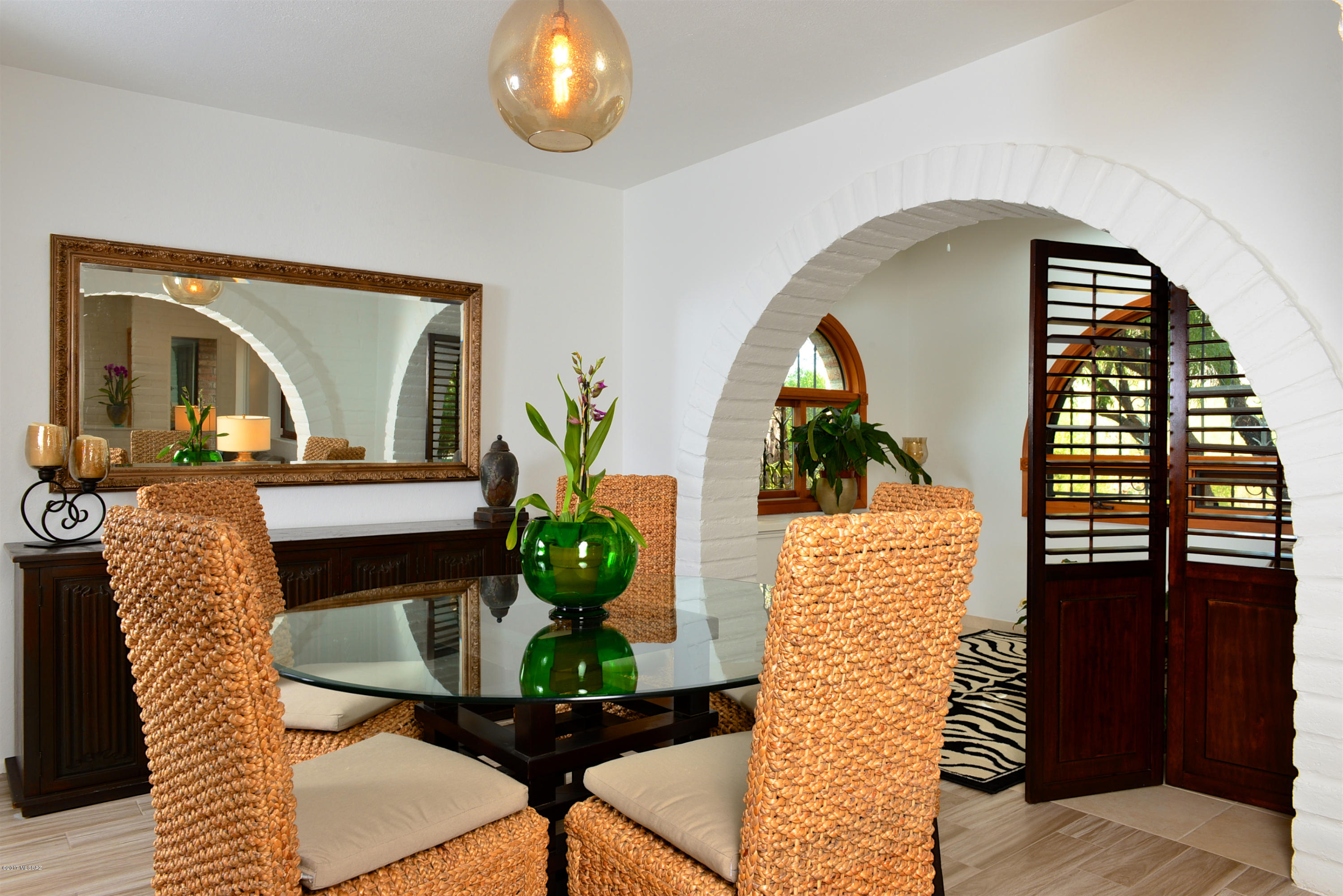 6240 N Camino Miraval