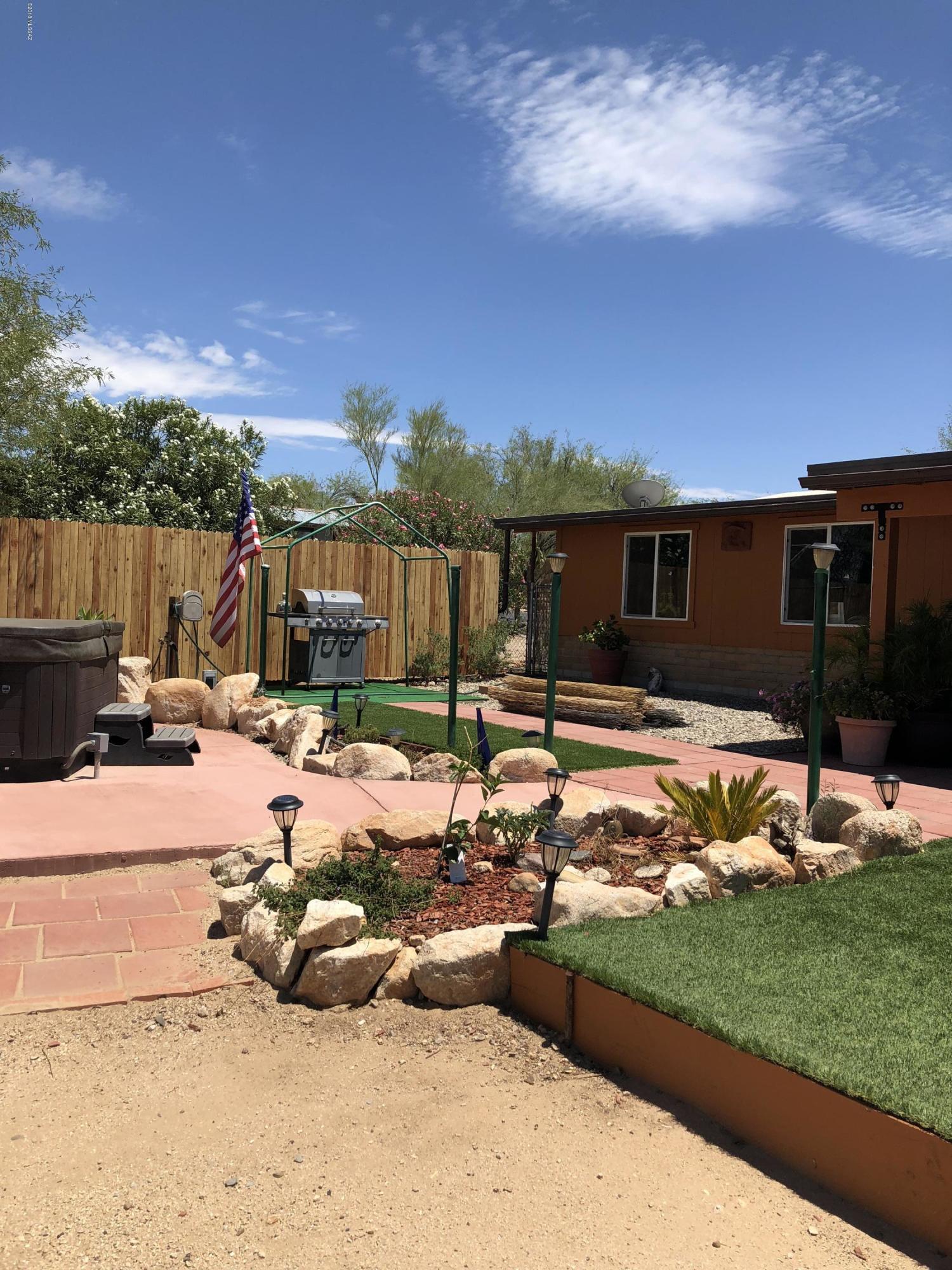 380 W Placita De La Poza