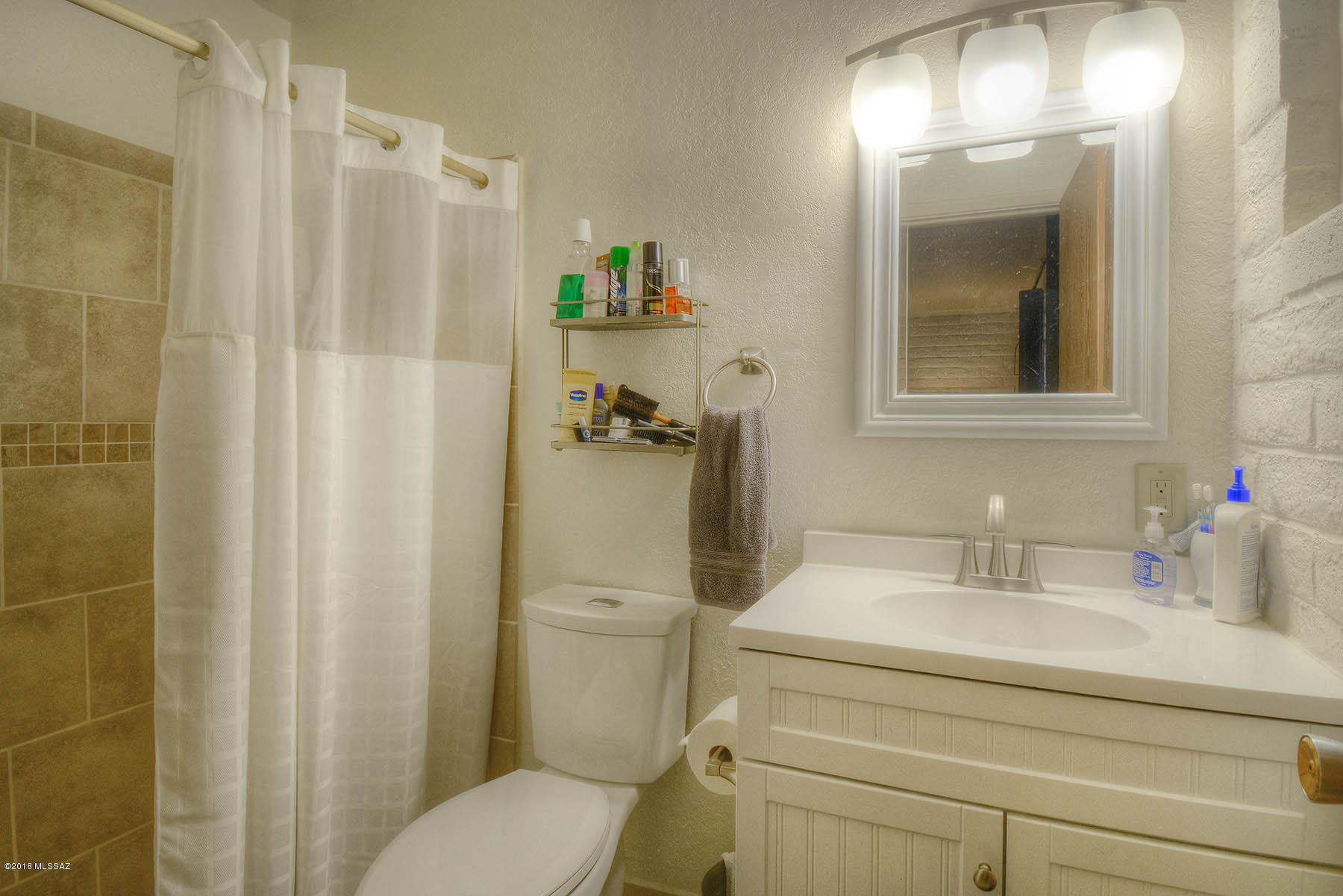 380 W Placita De La Poza